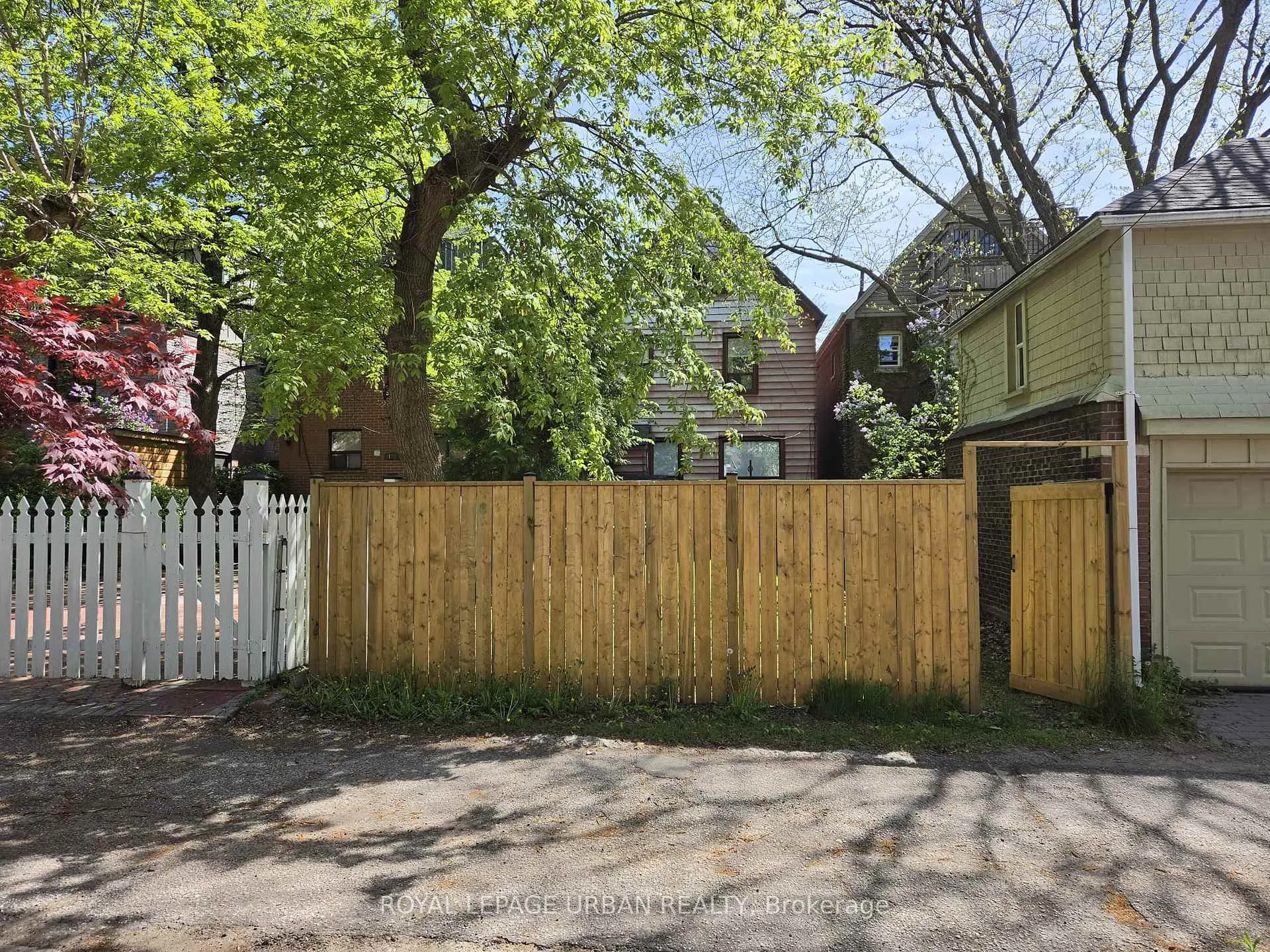 Photo 3 of 118 Ferrier Avenue, Toronto, Playter Estates-Danforth — HOMEH
