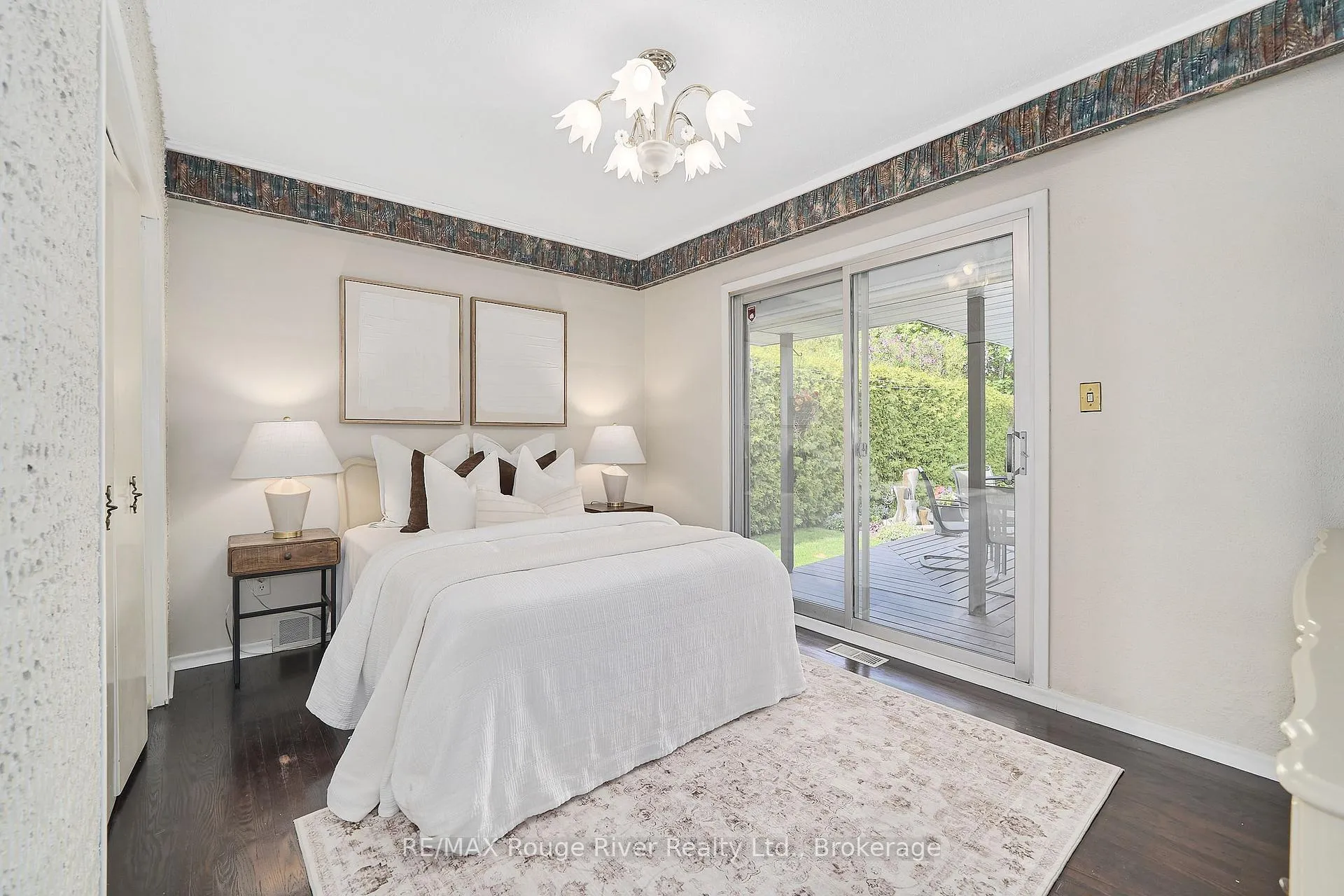 Photo 16 of 485 Elizabeth Street, Oshawa, McLaughlin — HOMEH