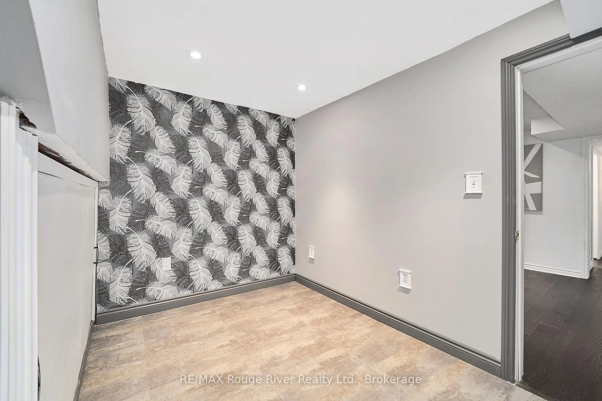 Photo 28 of 485 Elizabeth Street, Oshawa, McLaughlin — HOMEH