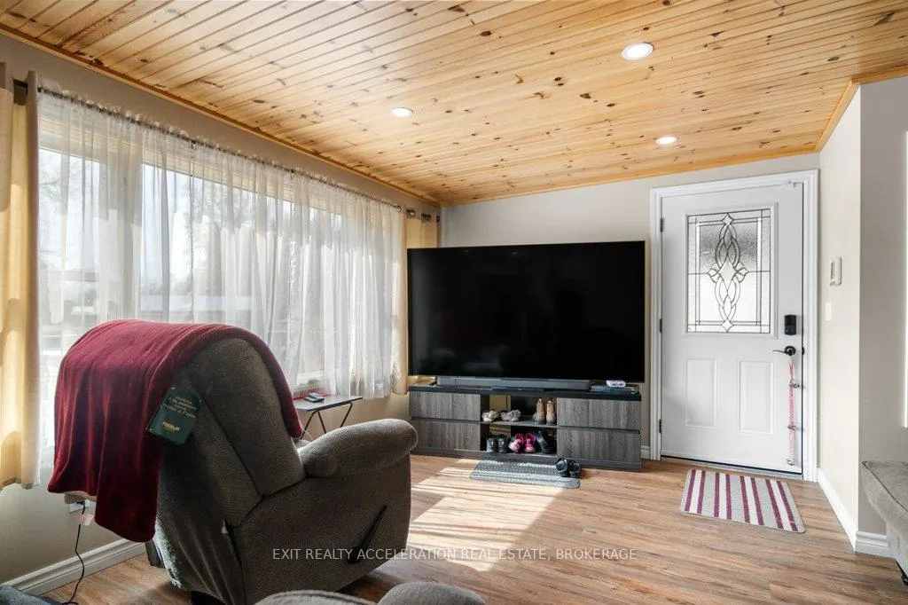 Photo 10 of 8738 County Road 2 W, Greater Napanee — HOMEH