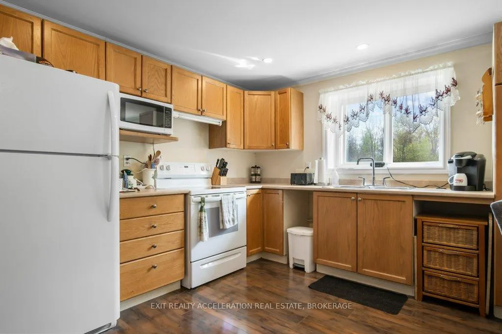 Photo 23 of 8738 County Road 2 W, Greater Napanee — HOMEH