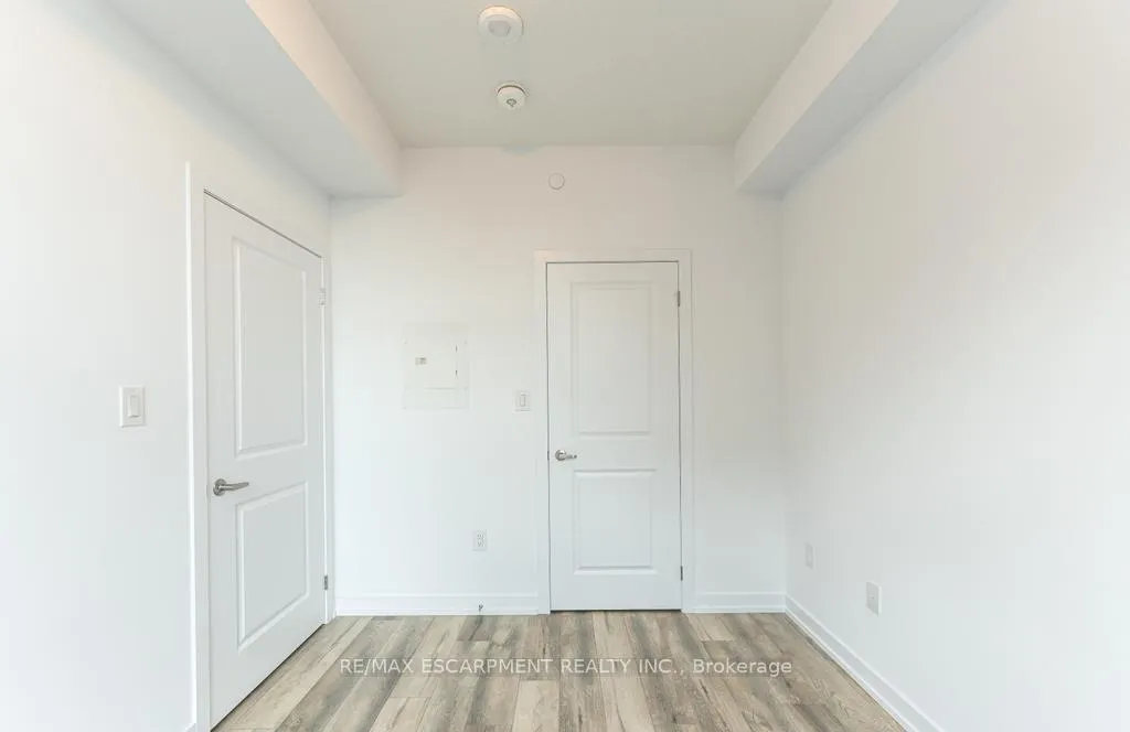 Photo 15 of Unit 326, 470 Dundas Street E, Hamilton, Waterdown — HOMEH