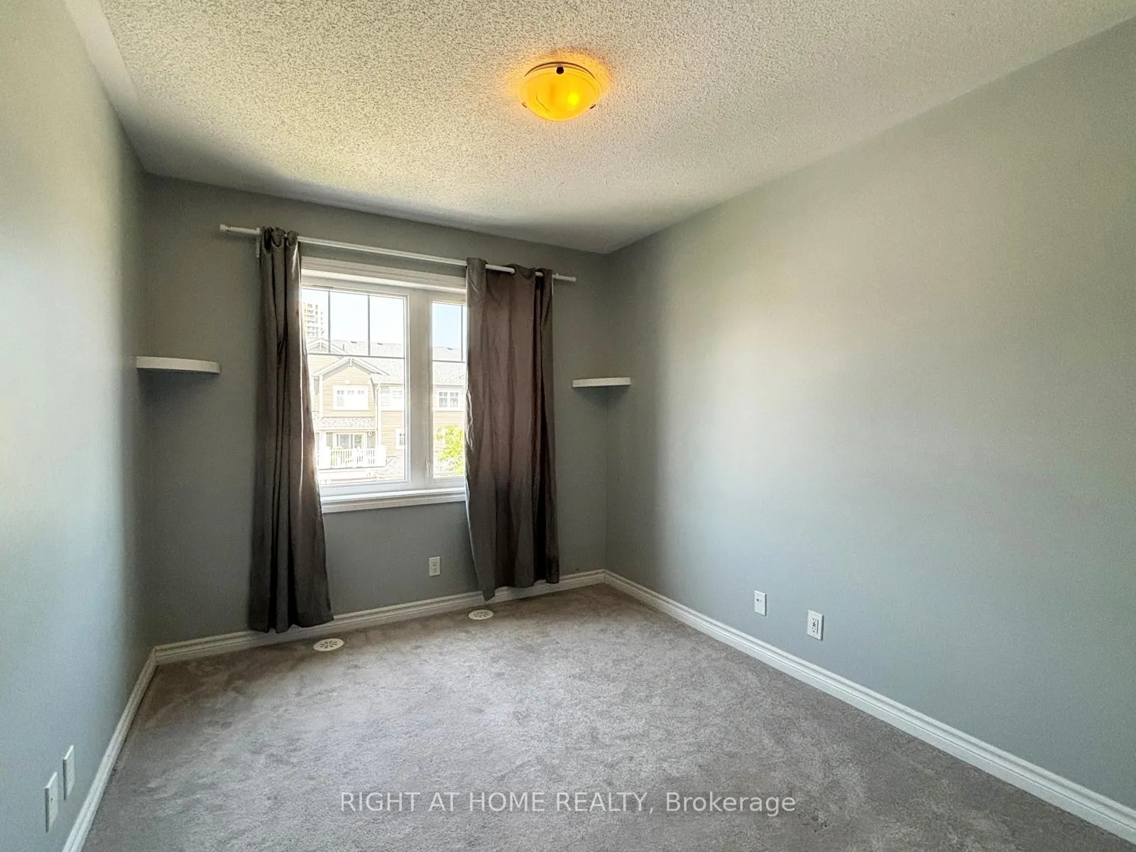 Photo 22 of 24 Nearco Crescent, Oshawa, Windfields — HOMEH