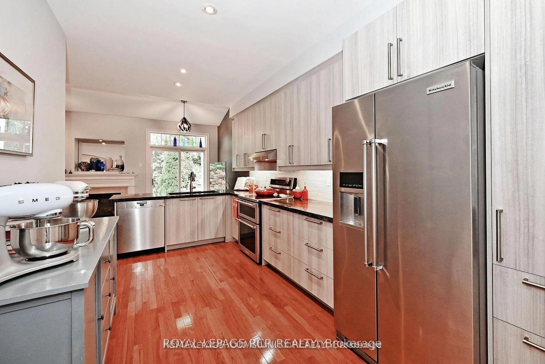 Photo 13 of Unit 18, 3 Senator Court, Aurora, Aurora Heights — HOMEH