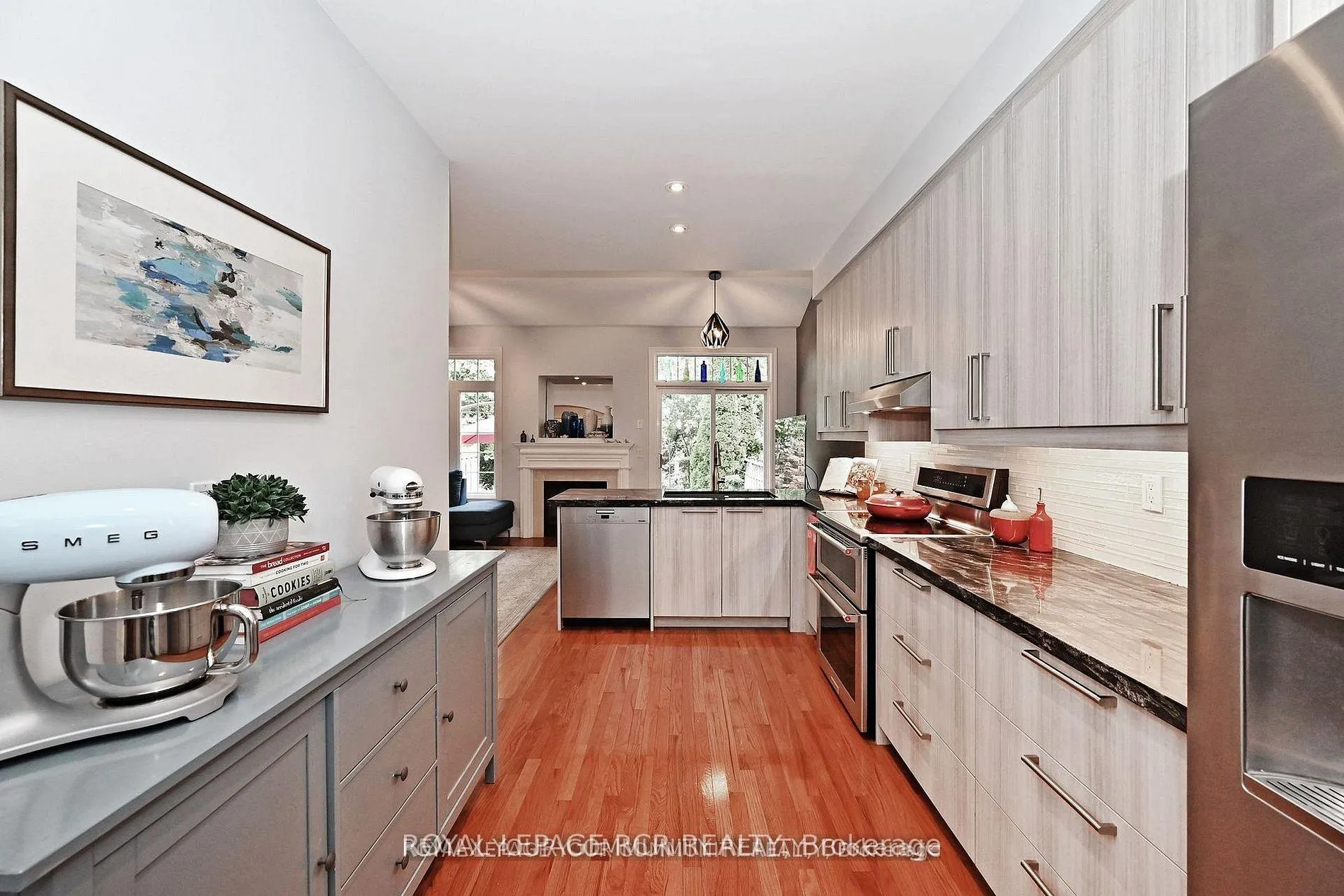 Photo 14 of Unit 18, 3 Senator Court, Aurora, Aurora Heights — HOMEH