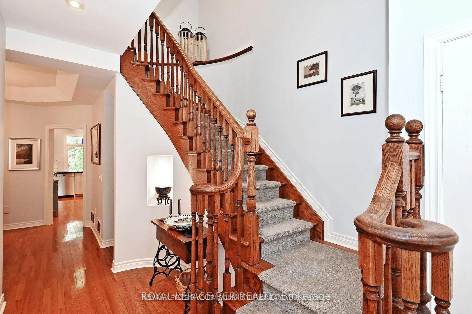 Photo 21 of Unit 18, 3 Senator Court, Aurora, Aurora Heights — HOMEH