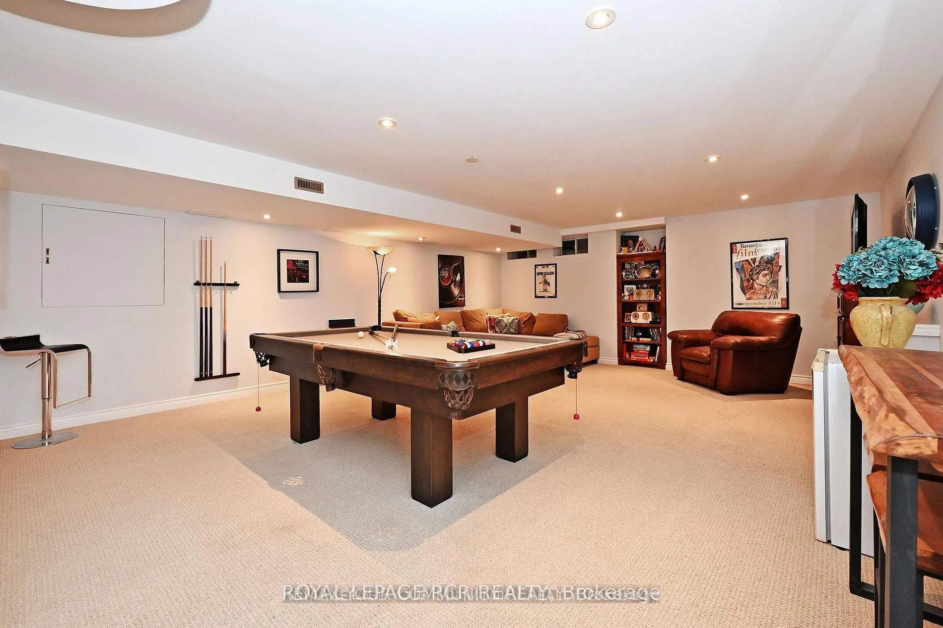 Photo 29 of Unit 18, 3 Senator Court, Aurora, Aurora Heights — HOMEH