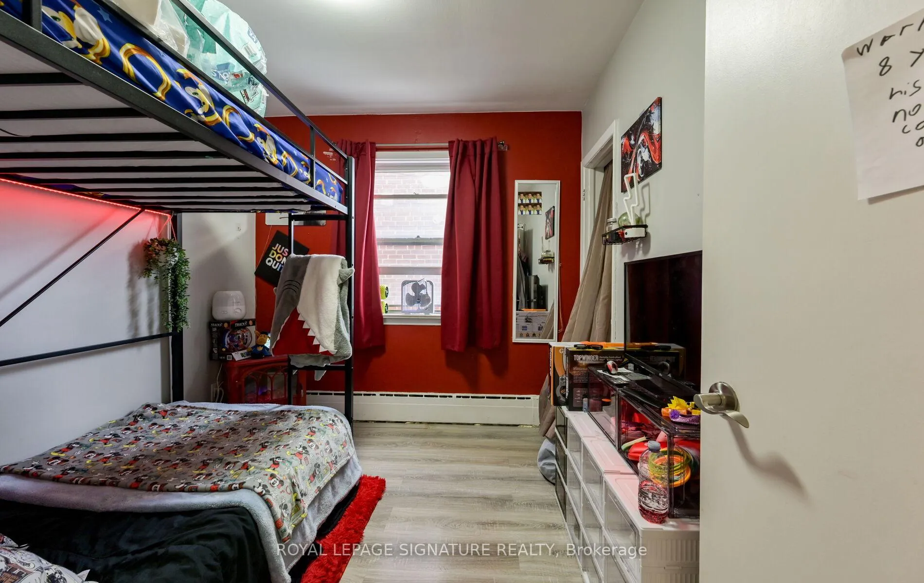 Photo 10 of 226 Bicknell Avenue, Toronto, Keelesdale-Eglinton West — HOMEH