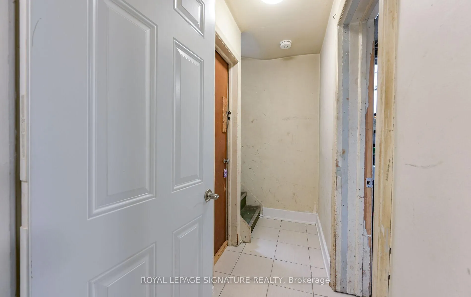 Photo 15 of 226 Bicknell Avenue, Toronto, Keelesdale-Eglinton West — HOMEH