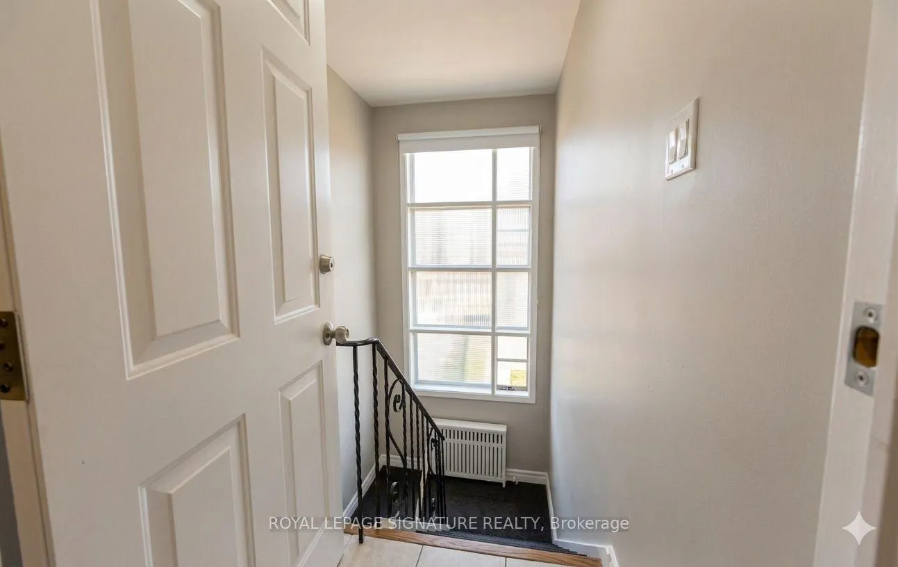 Photo 16 of 226 Bicknell Avenue, Toronto, Keelesdale-Eglinton West — HOMEH