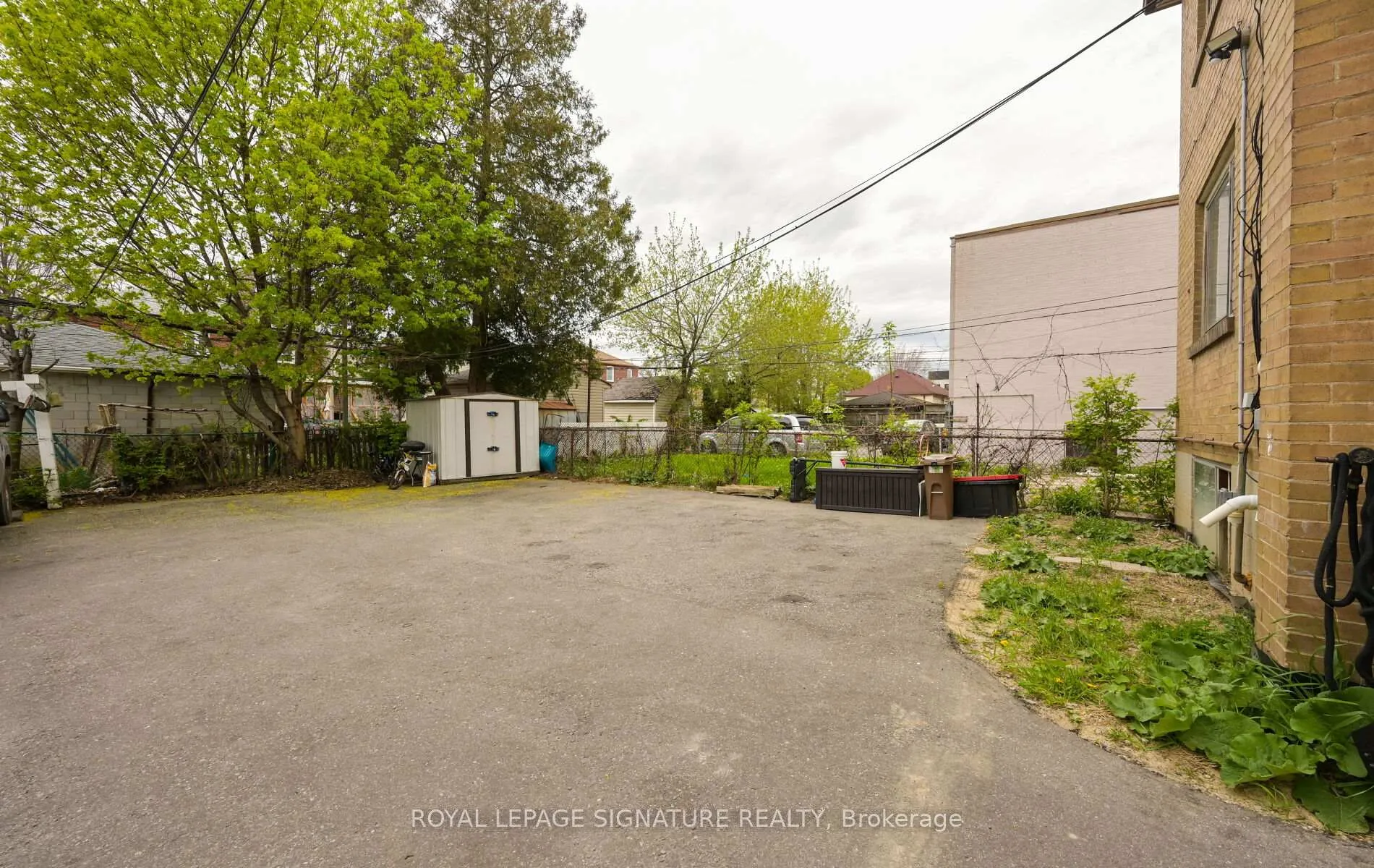 Photo 26 of 226 Bicknell Avenue, Toronto, Keelesdale-Eglinton West — HOMEH