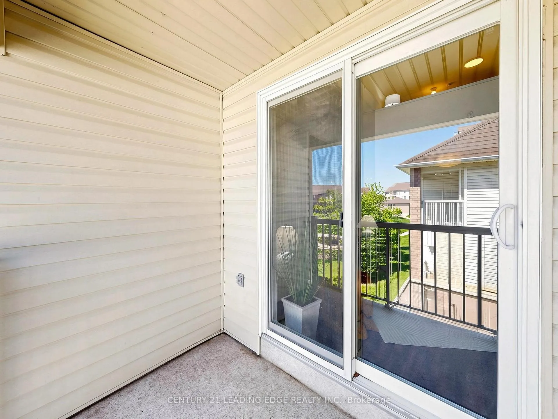 Photo 25 of Unit Unit 3, 45 Petra Way, Whitby, Pringle Creek — HOMEH