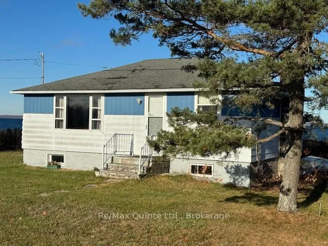 Photo 2 of 5083 Long Point Road, Prince Edward County, South Marysburg Ward — HOMEH