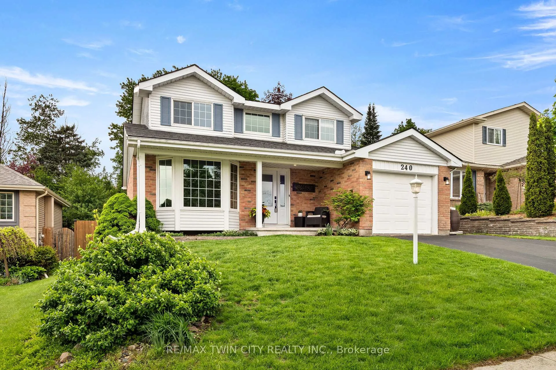Front of 240 Grand River Boulevard