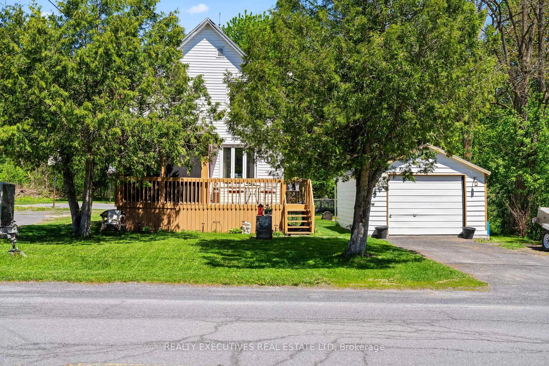 Photo 2 of 2805 County 30 Road, North Glengarry, North Glengarry (Kenyon) Twp — HOMEH