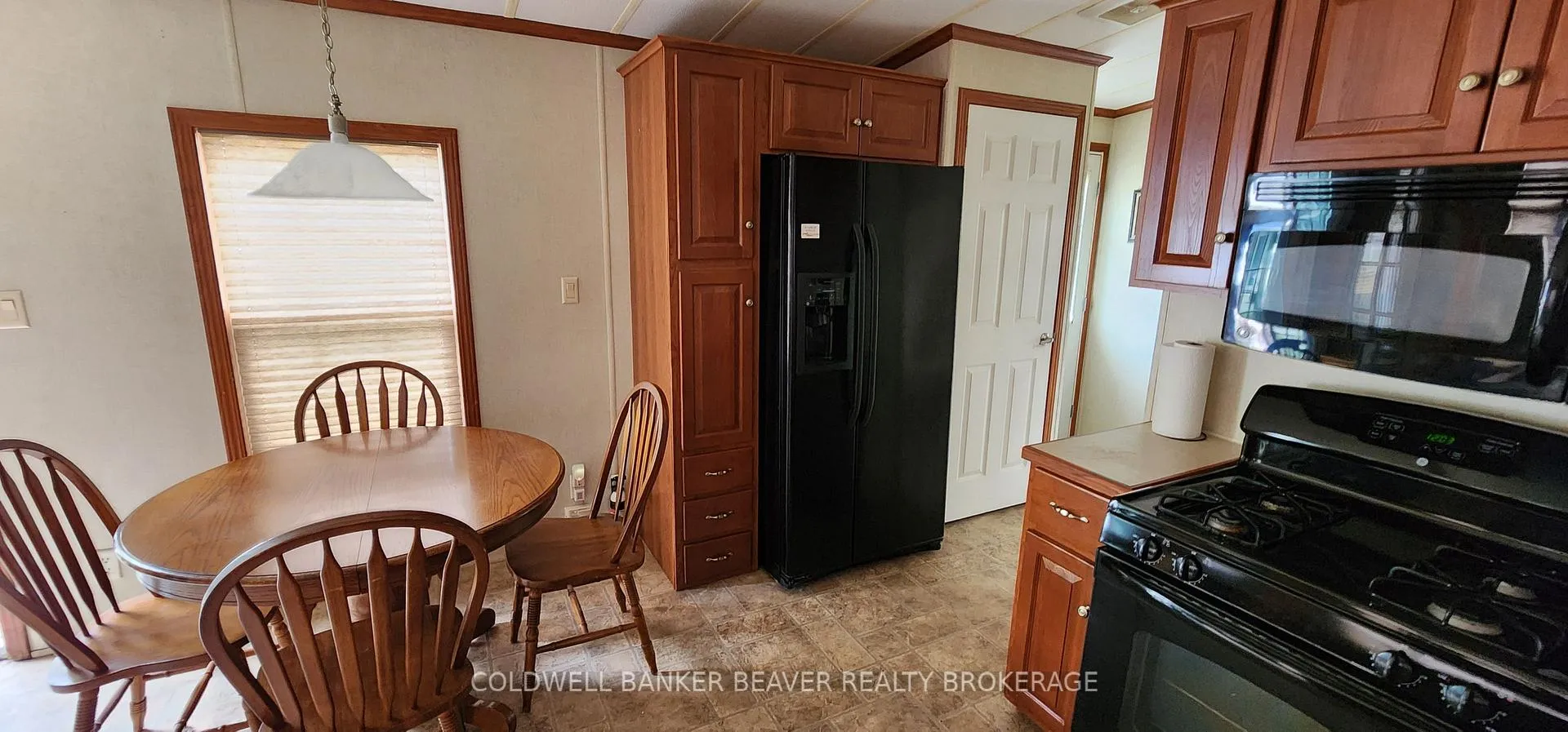 Photo 14 of Unit 13, 22790 Amiens Road, Middlesex Centre, Rural Middlesex Centre — HOMEH