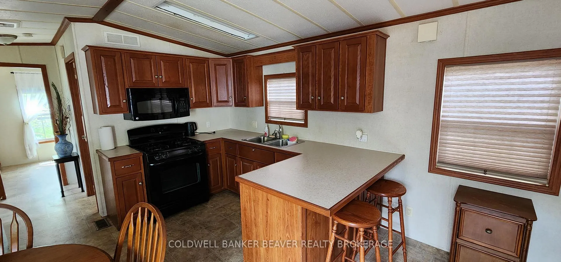 Photo 21 of Unit 13, 22790 Amiens Road, Middlesex Centre, Rural Middlesex Centre — HOMEH