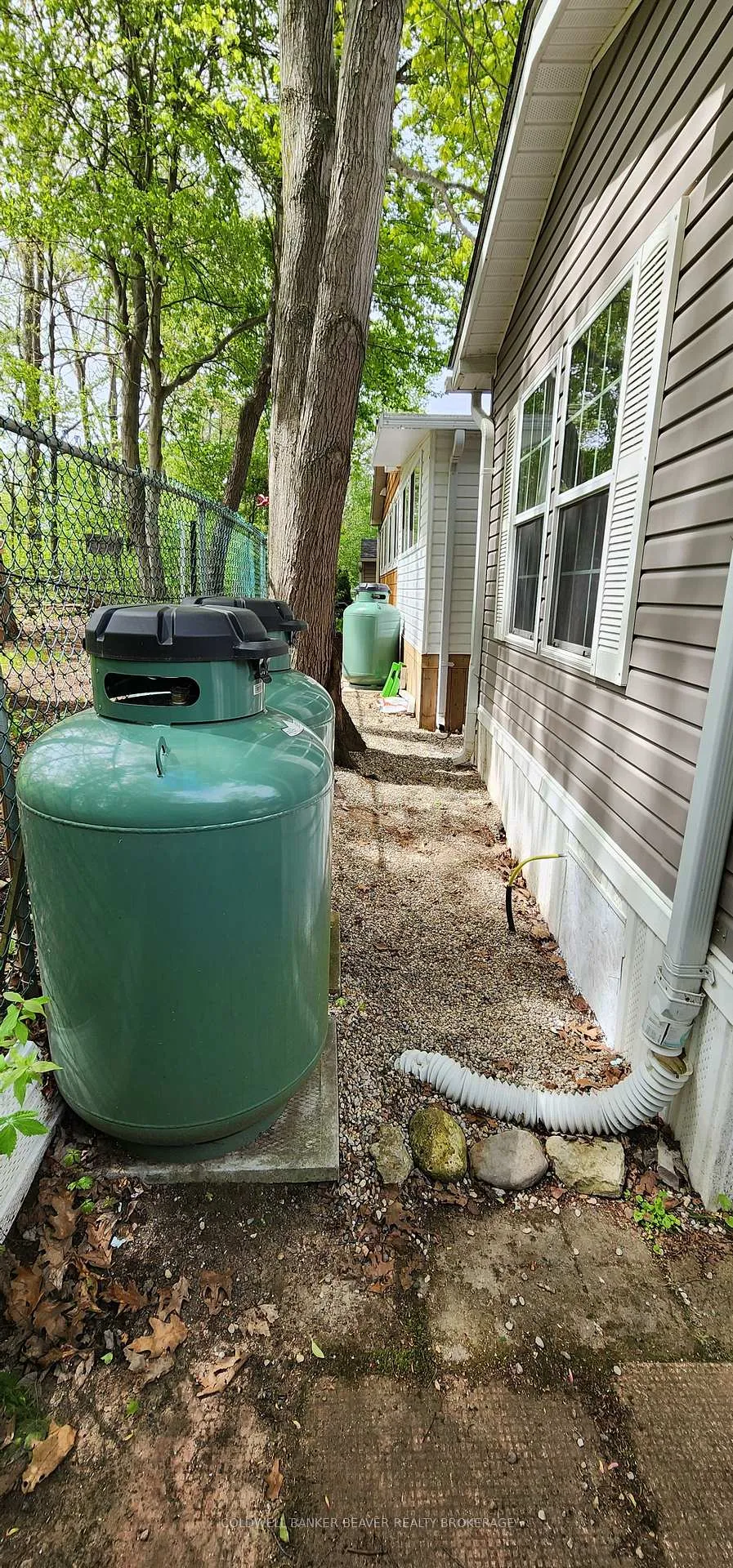 Photo 36 of Unit 13, 22790 Amiens Road, Middlesex Centre, Rural Middlesex Centre — HOMEH