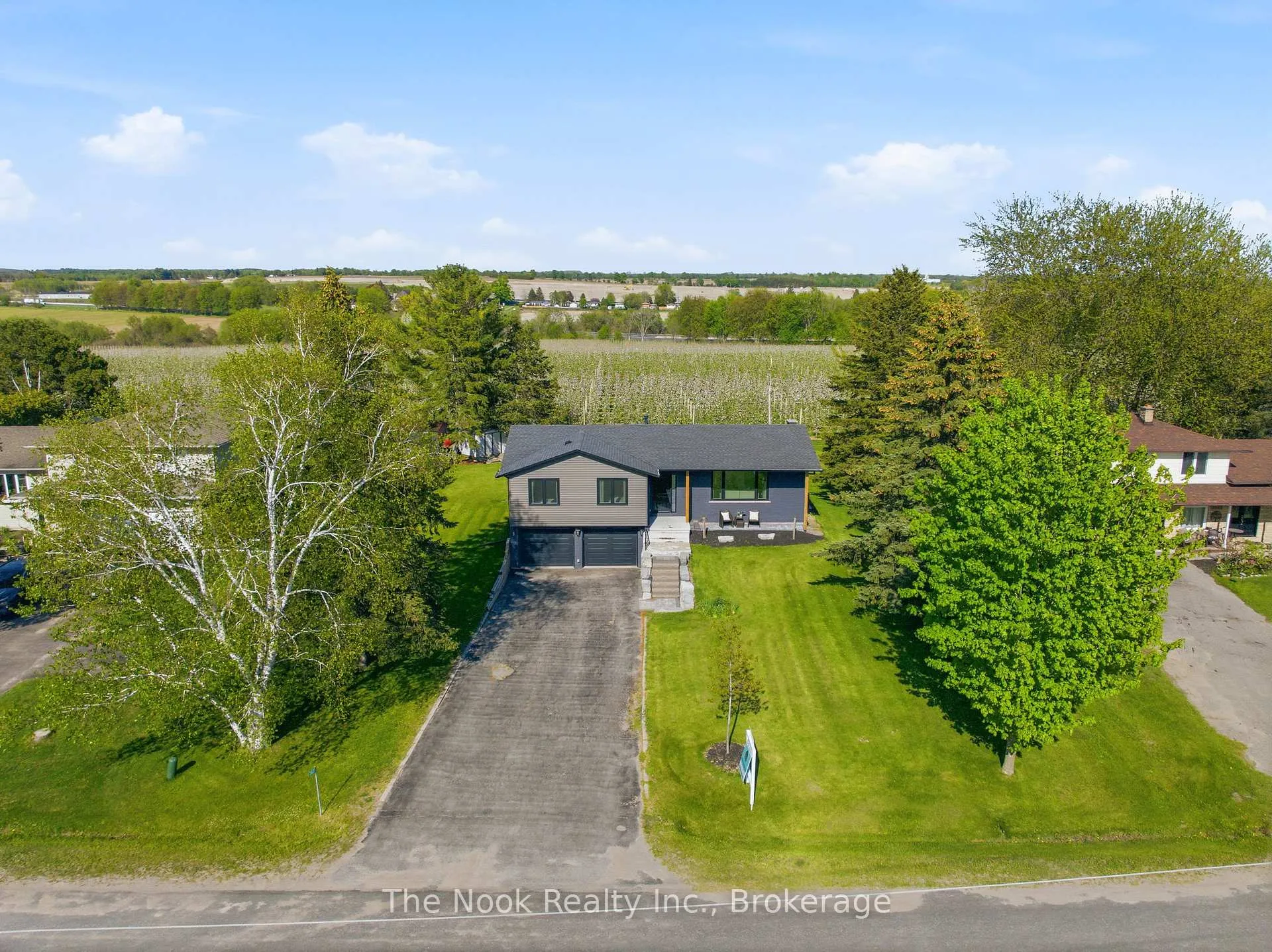 Photo 2 of 2625 Bellwood Drive, Clarington, Rural Clarington — HOMEH