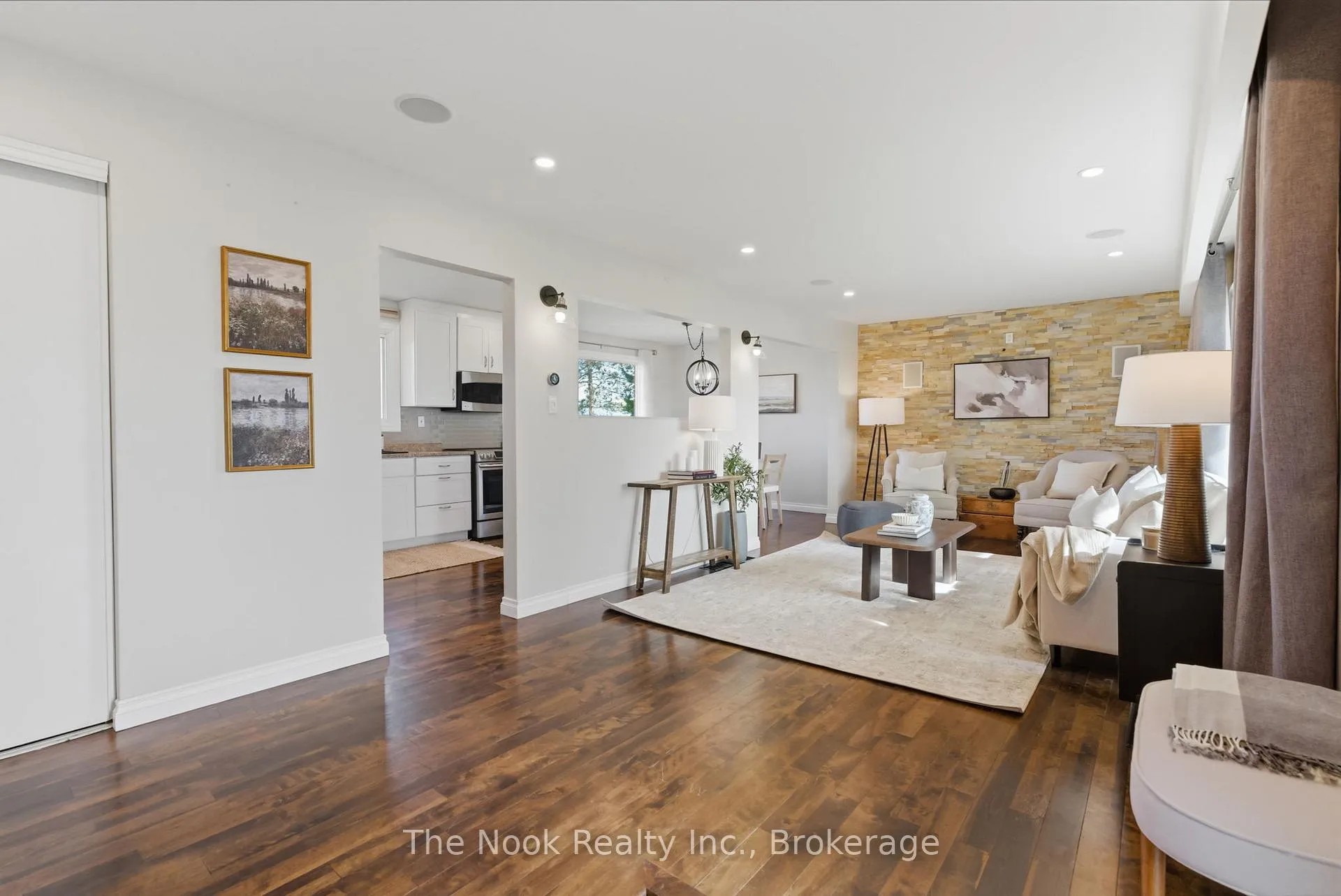 Photo 4 of 2625 Bellwood Drive, Clarington, Rural Clarington — HOMEH