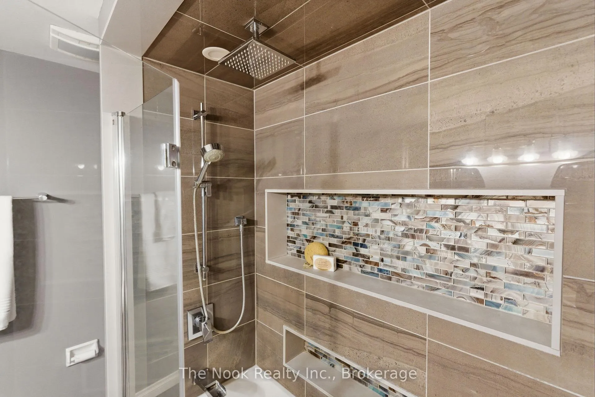 Photo 29 of 2625 Bellwood Drive, Clarington, Rural Clarington — HOMEH