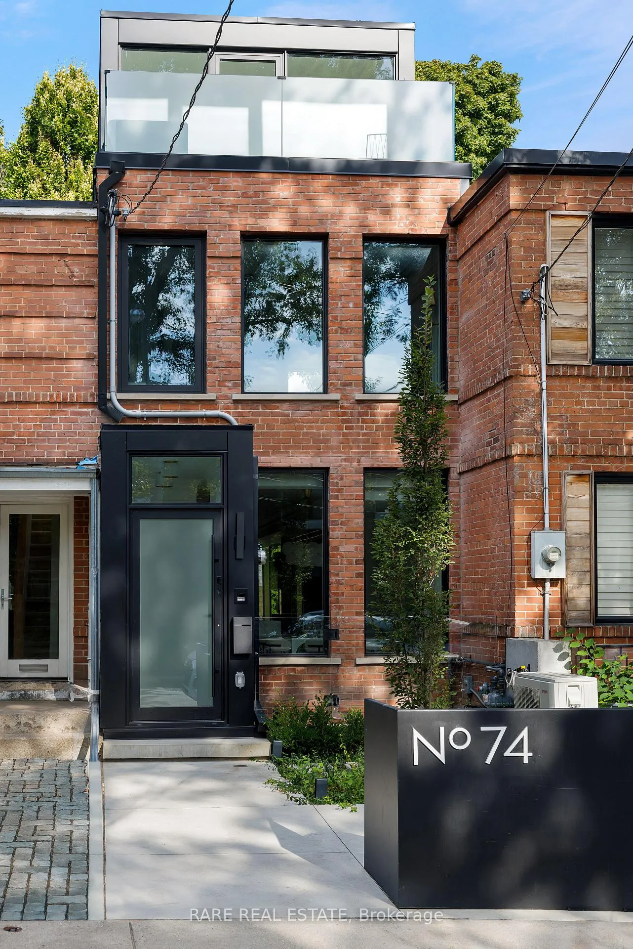 Front of 74 Summerhill Gardens