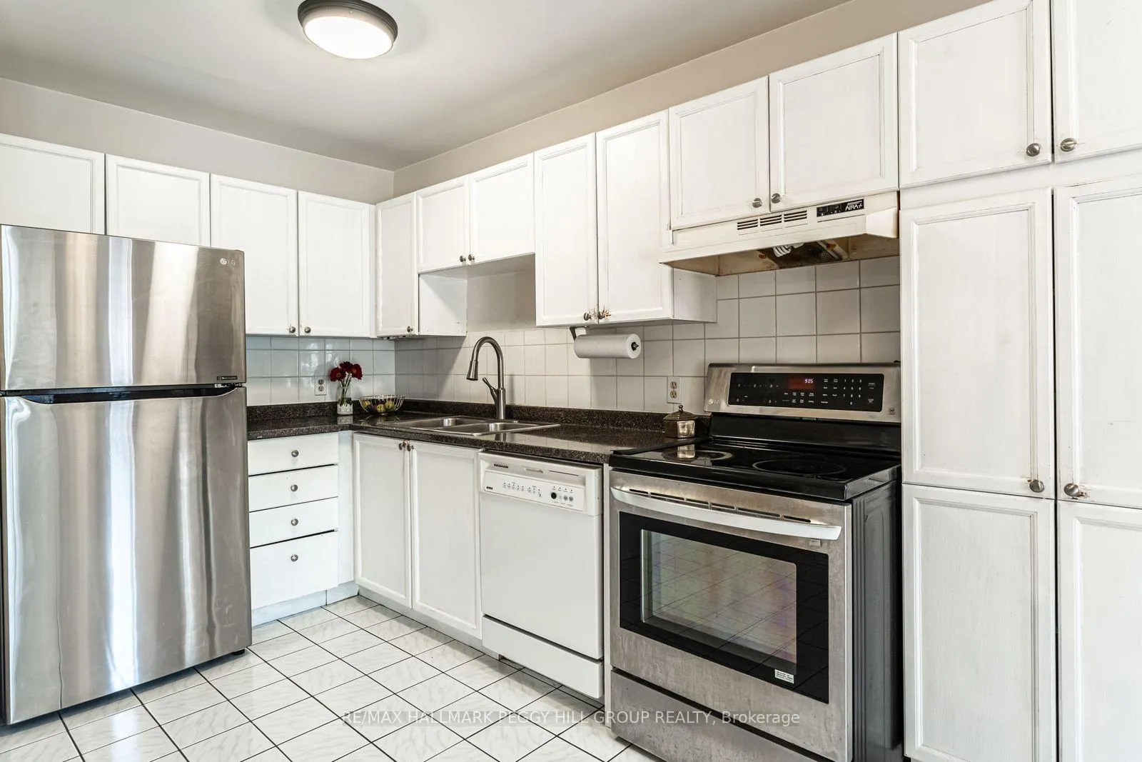 Photo 7 of Unit 52, 508 Essa Road, Barrie, Holly — HOMEH