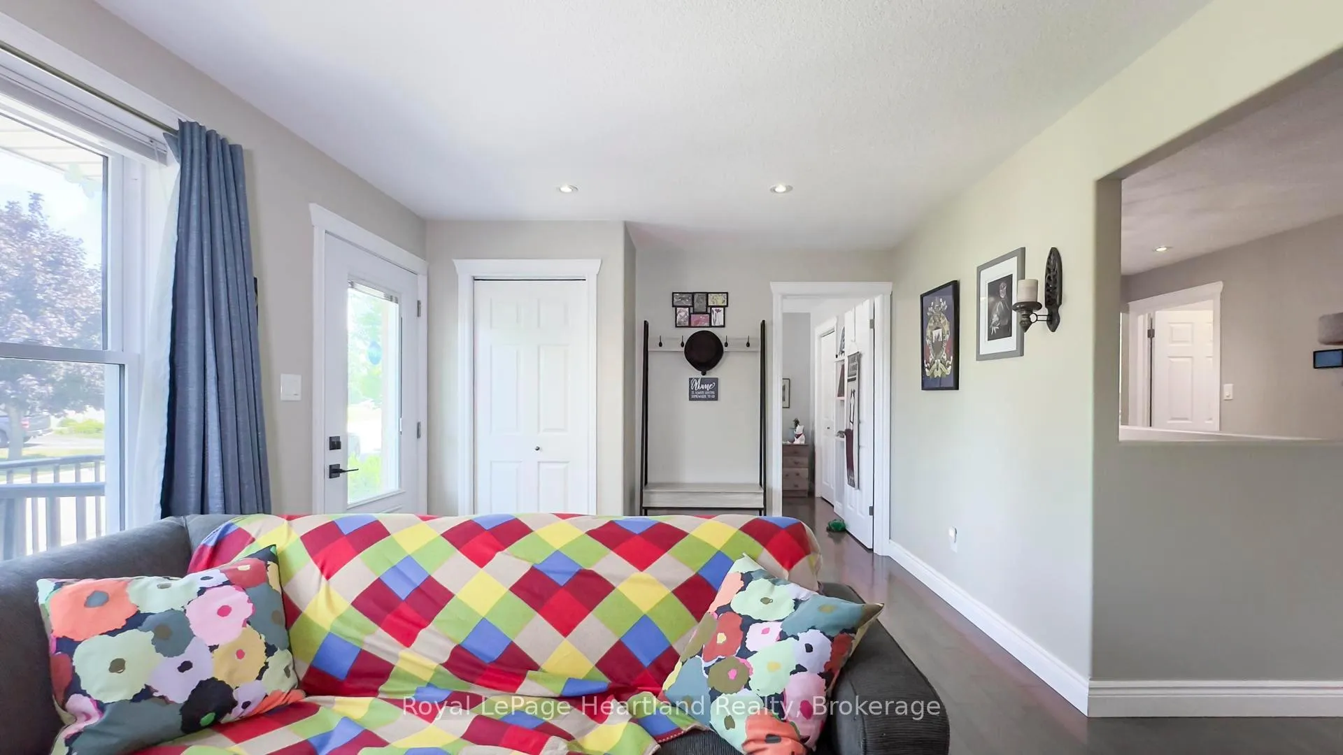 Photo 7 of 39 Balvina Drive W, Goderich, Goderich (Town) — HOMEH
