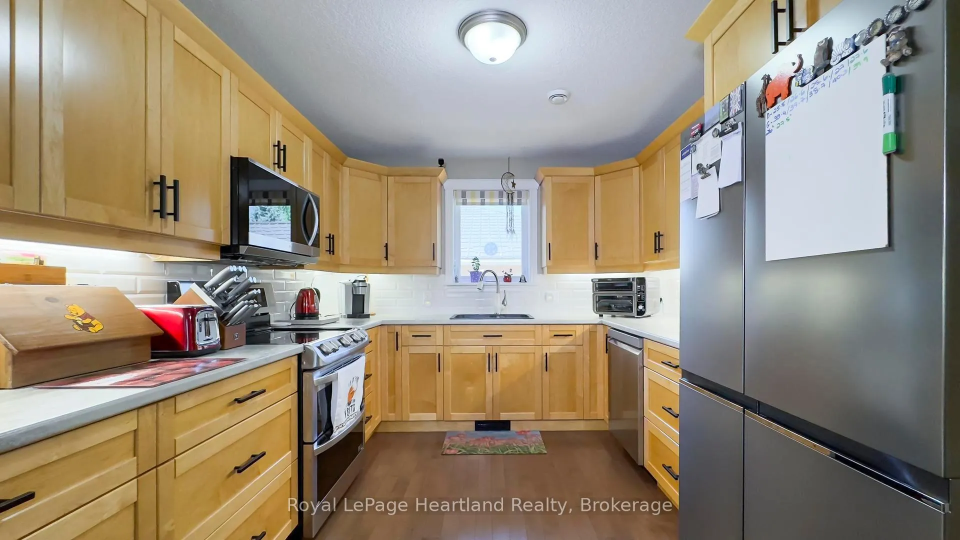 Photo 12 of 39 Balvina Drive W, Goderich, Goderich (Town) — HOMEH