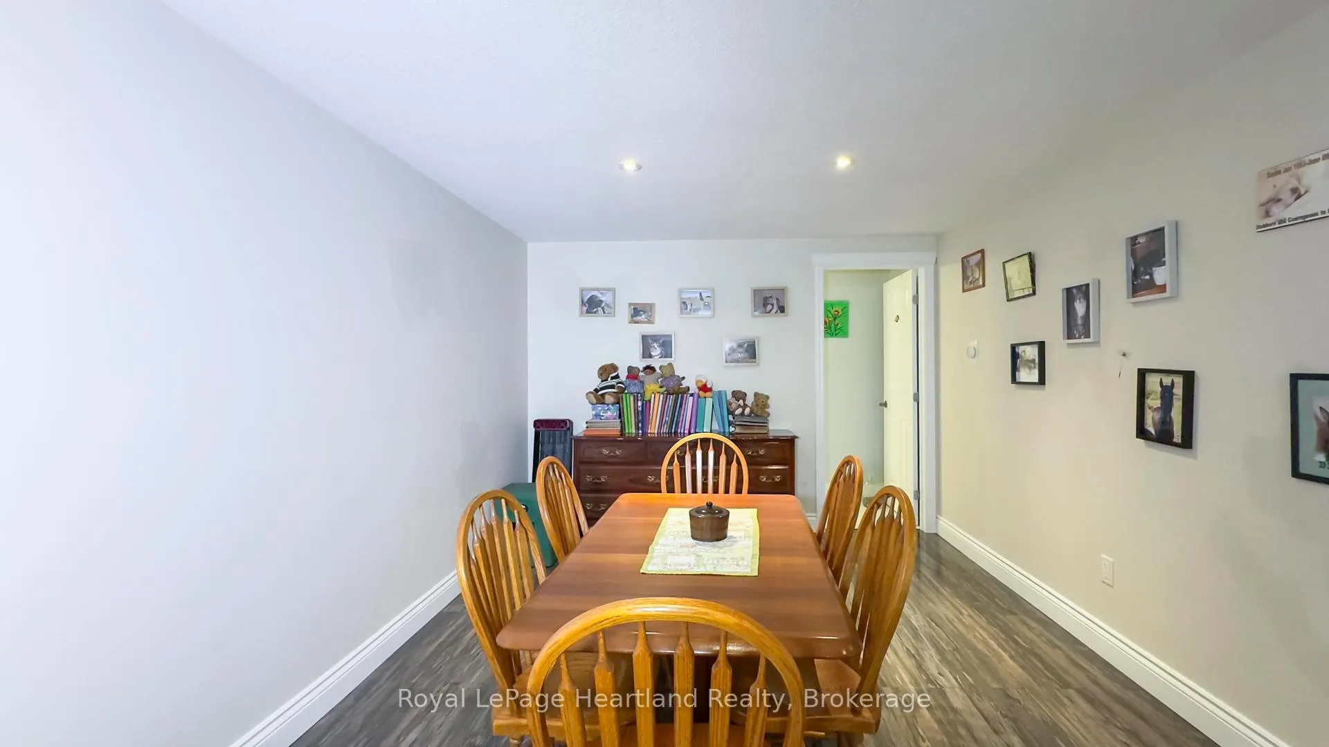Photo 31 of 39 Balvina Drive W, Goderich, Goderich (Town) — HOMEH