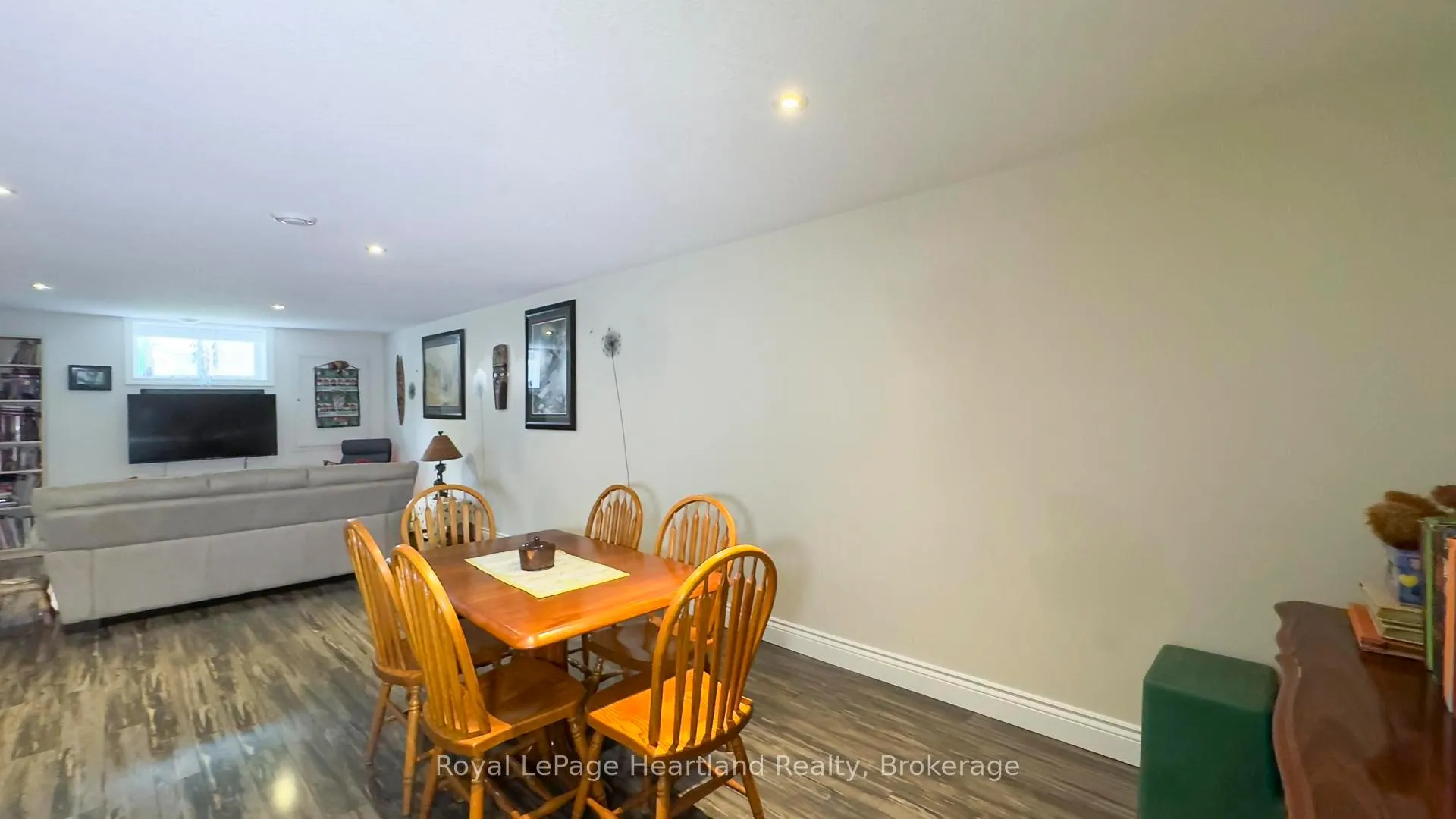 Photo 32 of 39 Balvina Drive W, Goderich, Goderich (Town) — HOMEH