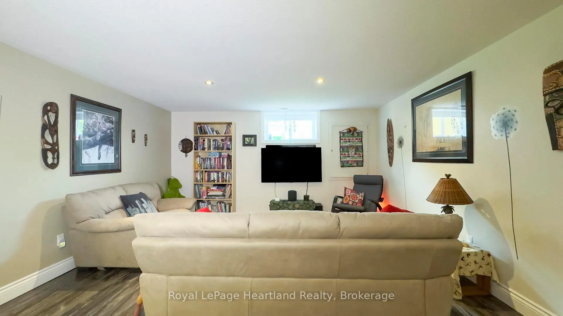 Photo 35 of 39 Balvina Drive W, Goderich, Goderich (Town) — HOMEH