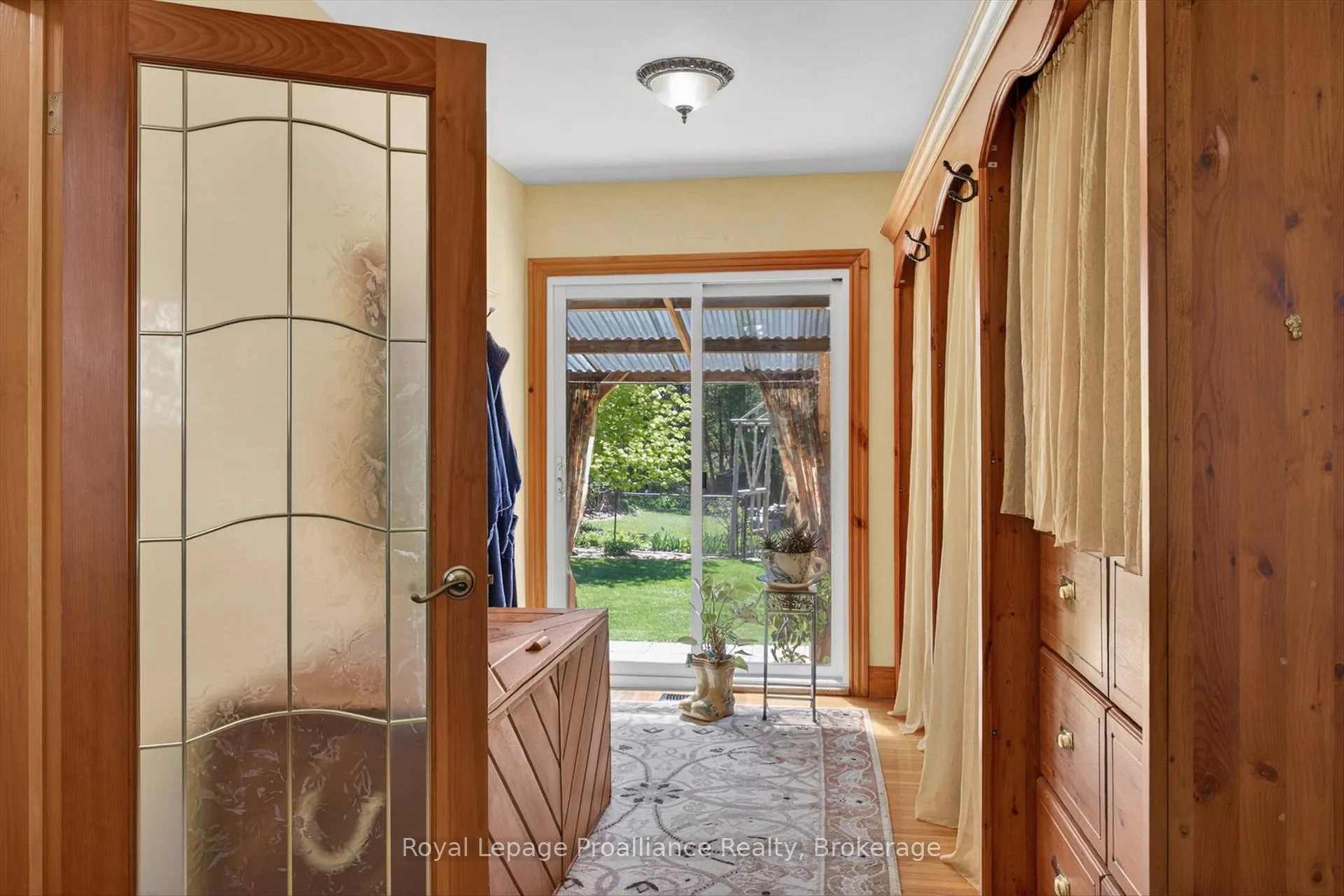 Photo 13 of 1757 Mount Pleasant Road, Cavan Monaghan, Cavan Twp — HOMEH