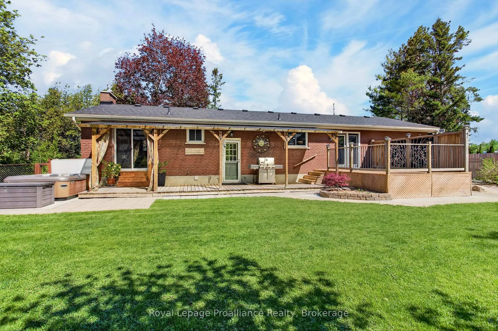 Photo 23 of 1757 Mount Pleasant Road, Cavan Monaghan, Cavan Twp — HOMEH