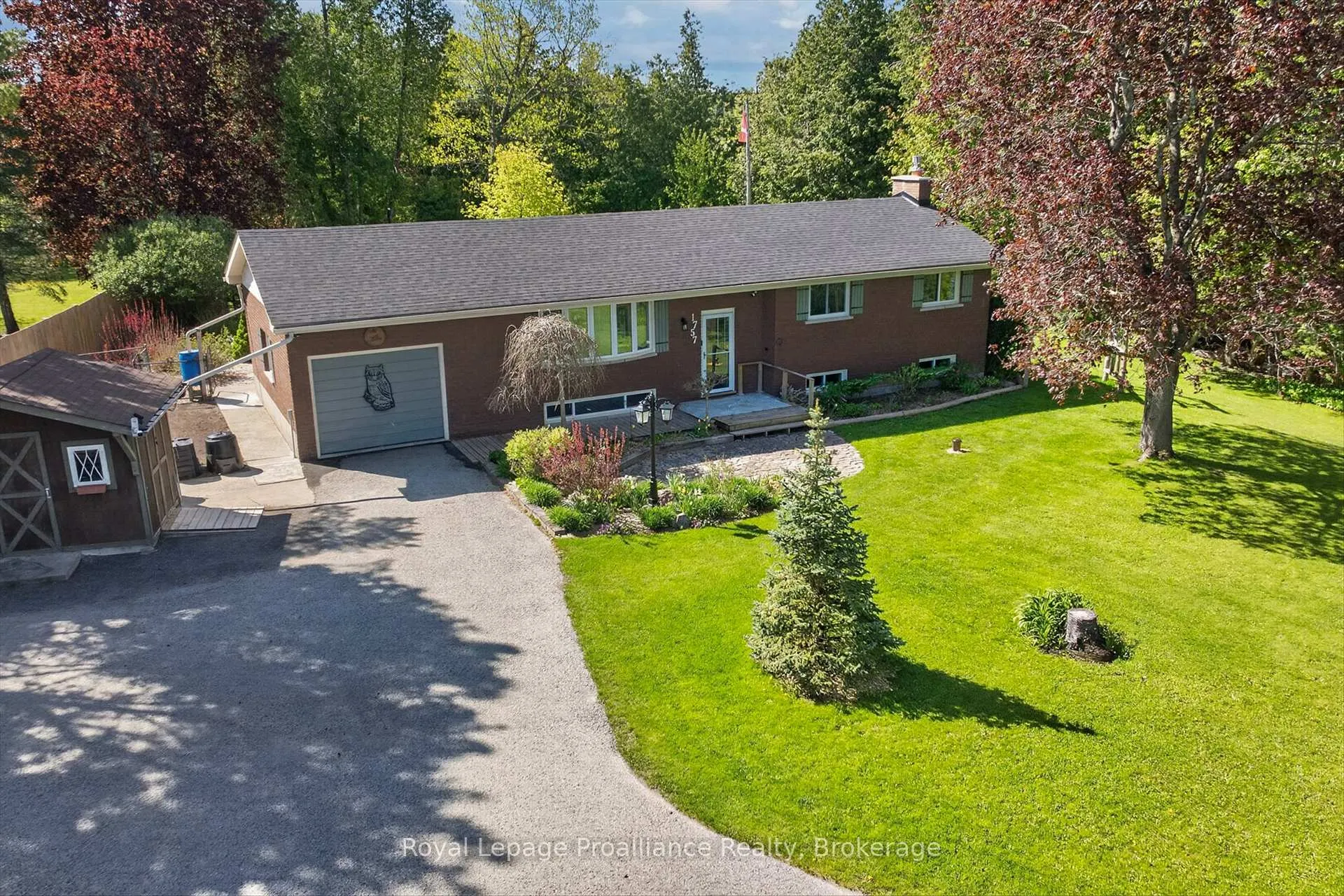 Photo 33 of 1757 Mount Pleasant Road, Cavan Monaghan, Cavan Twp — HOMEH