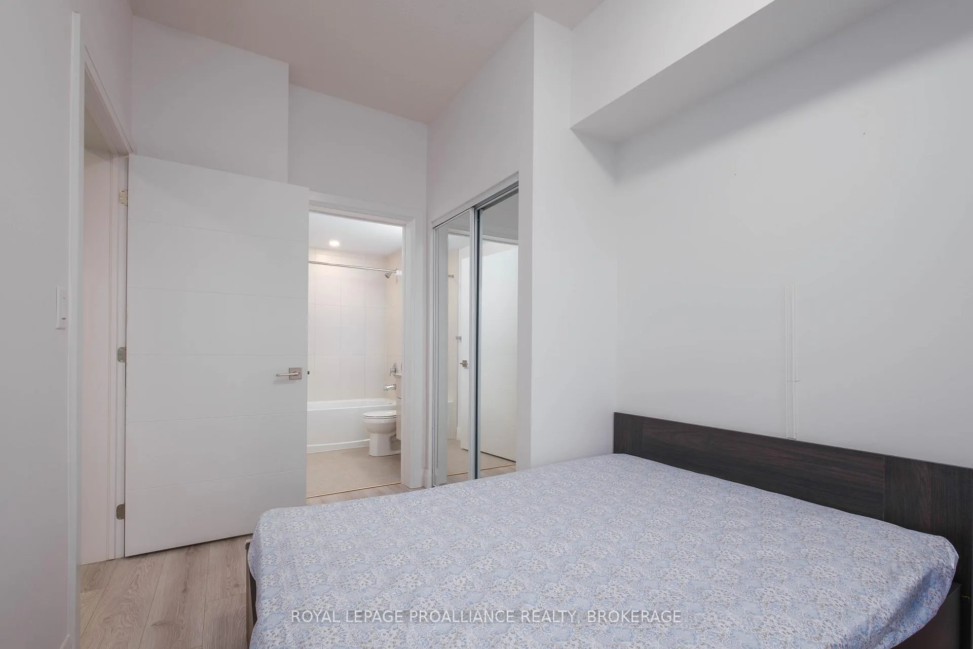 Photo 14 of Unit 418, 652 Princess Street, Kingston, Central City East — HOMEH