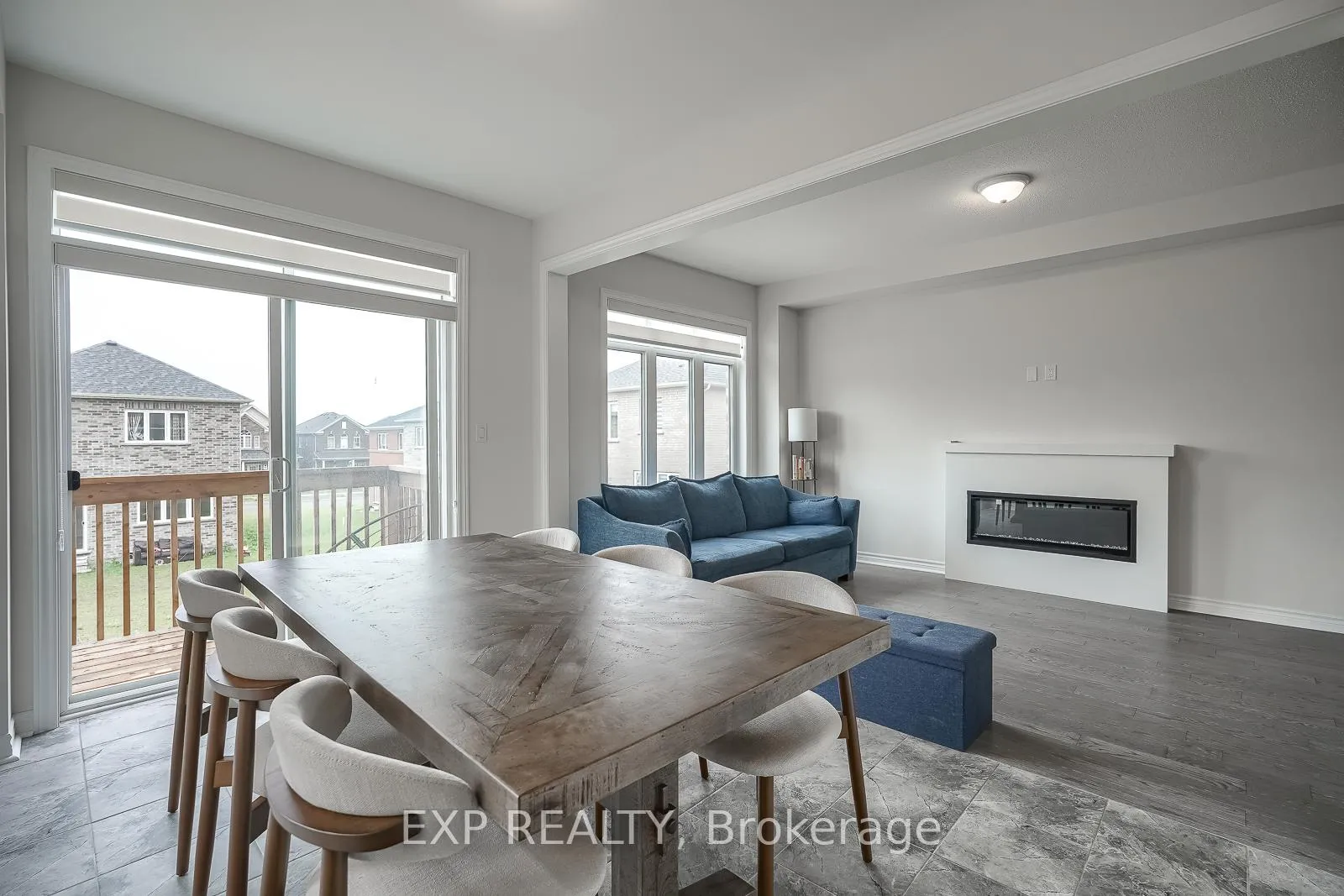 Photo 14 of 1020 Matthew Murray Crescent, Oshawa, Taunton — HOMEH