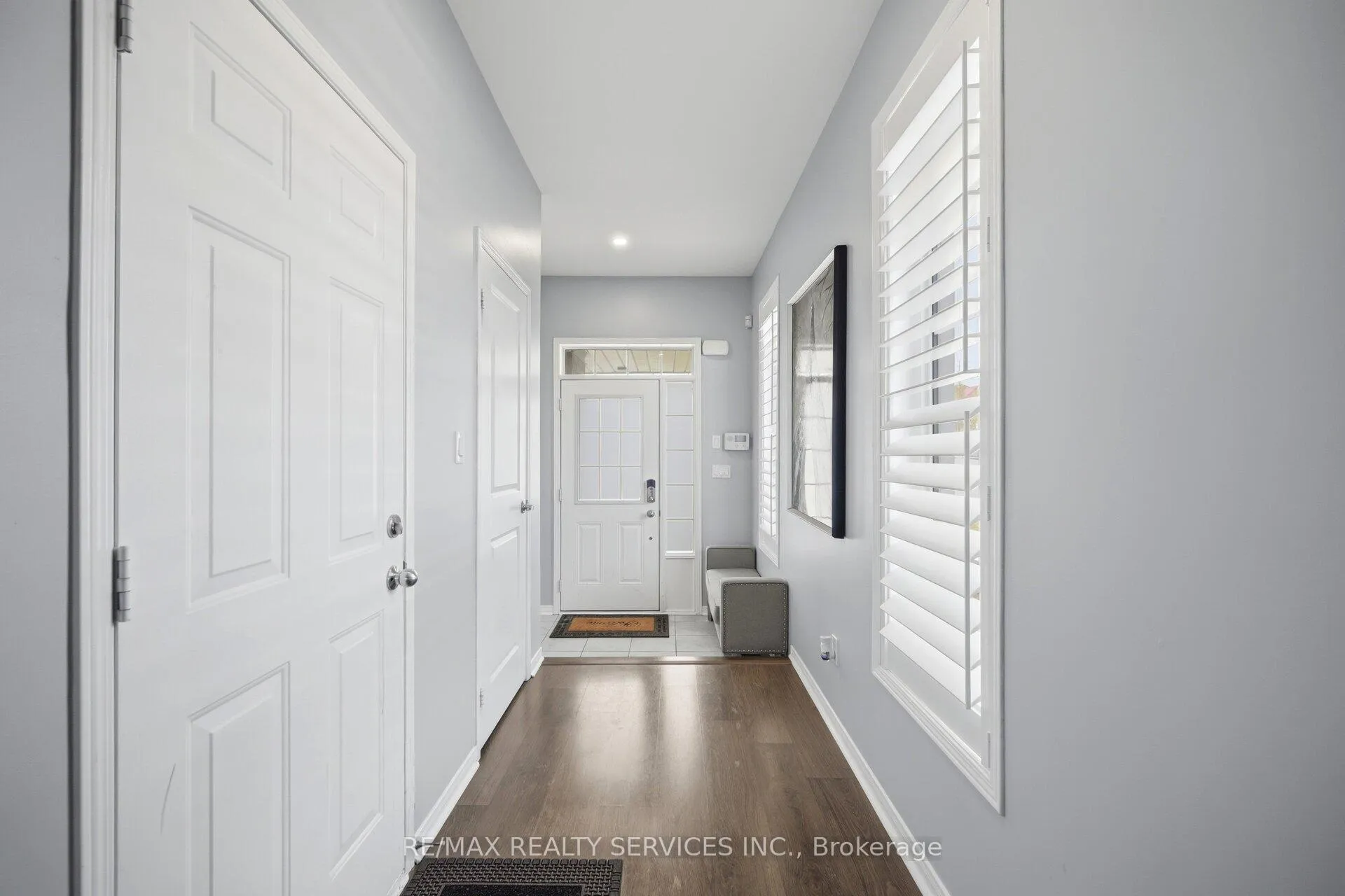 Photo 4 of 56 Rimrock Crescent, Whitby, Williamsburg — HOMEH