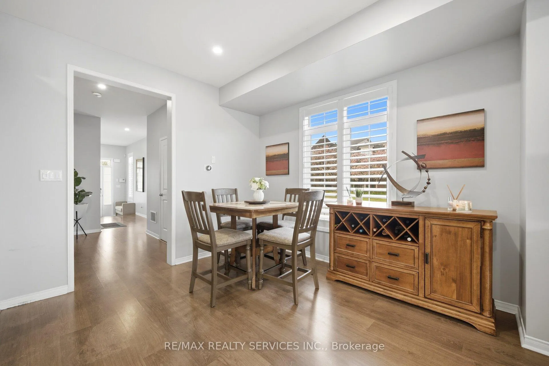 Photo 10 of 56 Rimrock Crescent, Whitby, Williamsburg — HOMEH