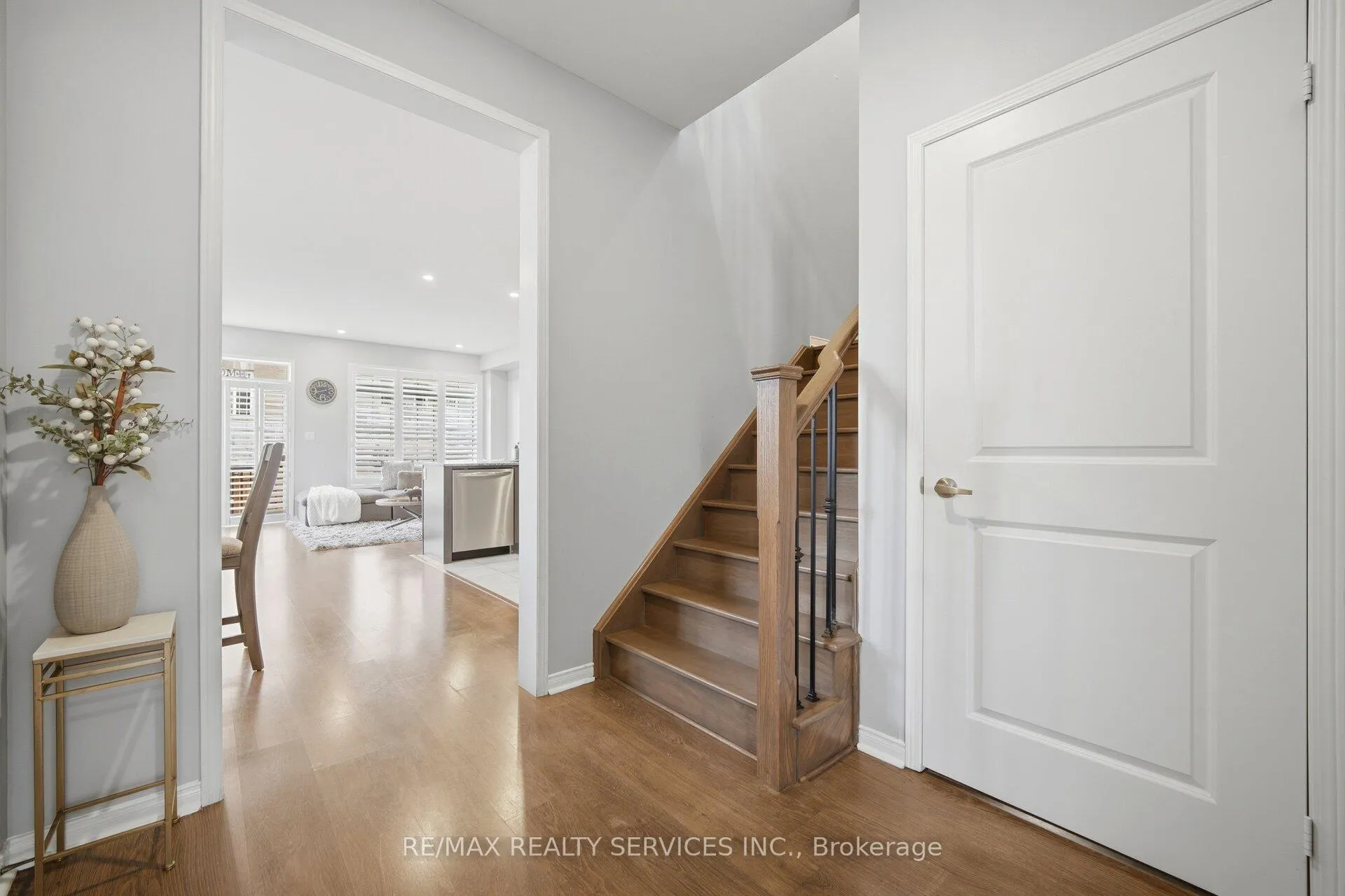 Photo 18 of 56 Rimrock Crescent, Whitby, Williamsburg — HOMEH