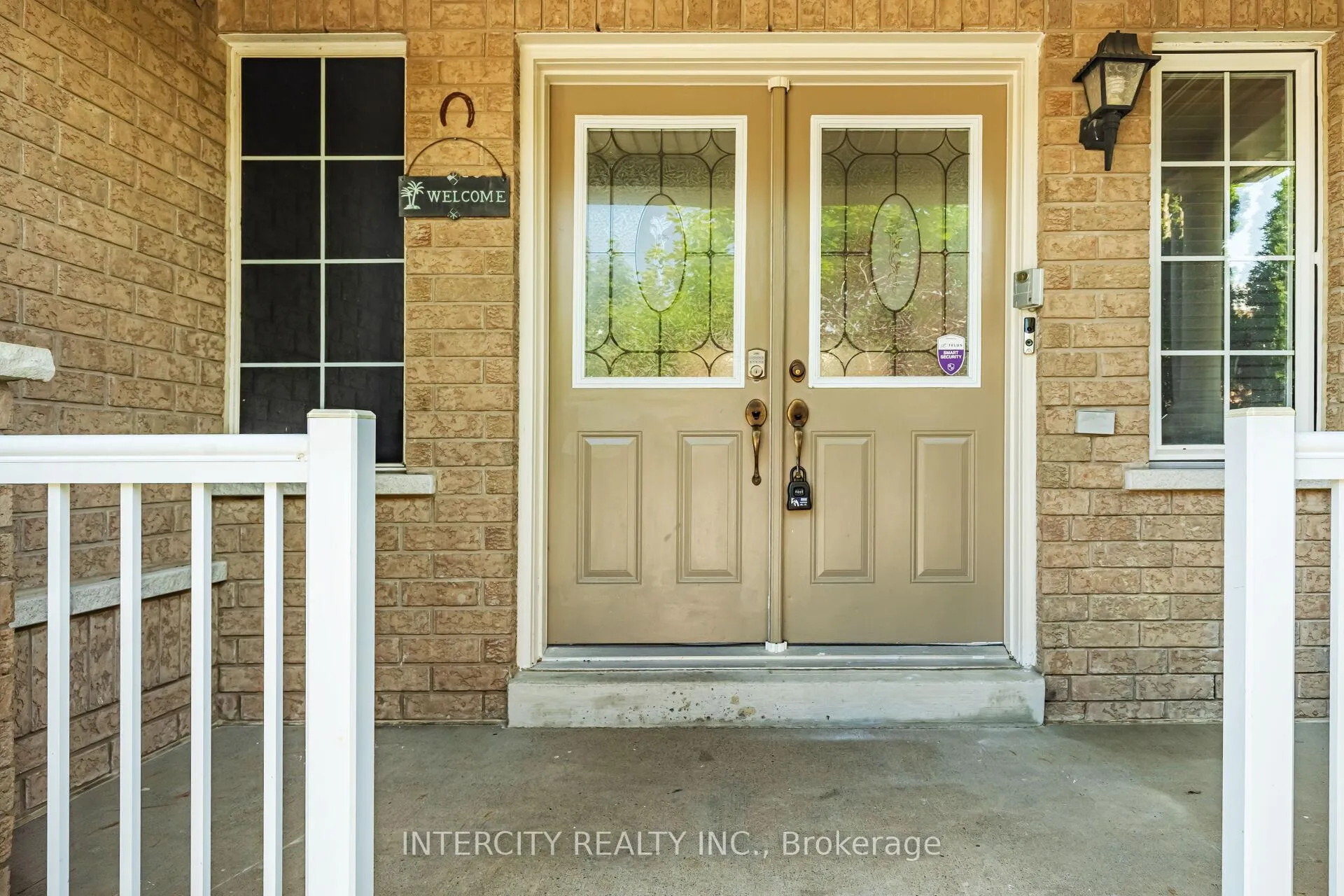 Photo 5 of 18 Snowshoe Lane, Brampton, Sandringham-Wellington — HOMEH