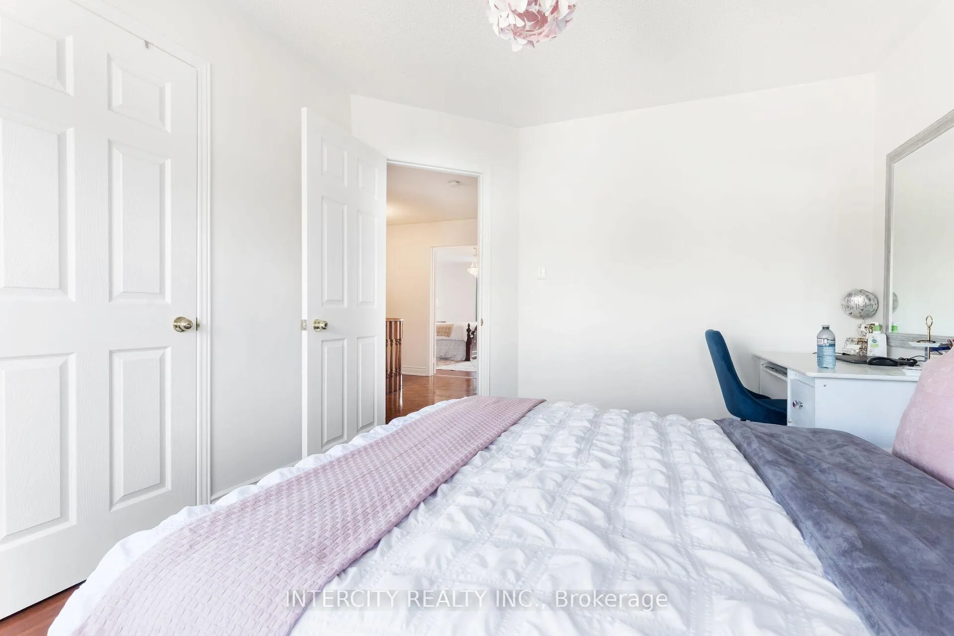 Photo 35 of 18 Snowshoe Lane, Brampton, Sandringham-Wellington — HOMEH