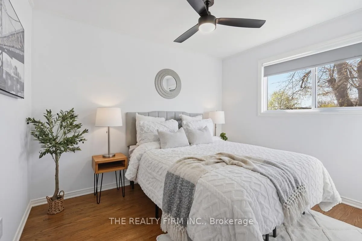 Photo 22 of 923 Willow Lane, London, South Y — HOMEH