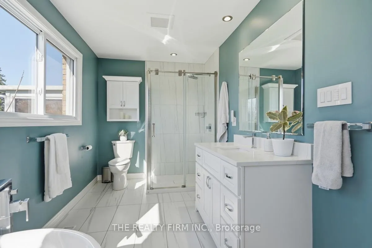 Photo 25 of 923 Willow Lane, London, South Y — HOMEH