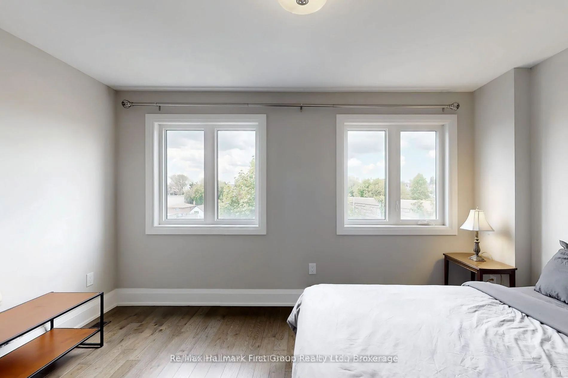 Photo 11 of 2 Helen Avenue, Toronto, Caledonia-Fairbank — HOMEH