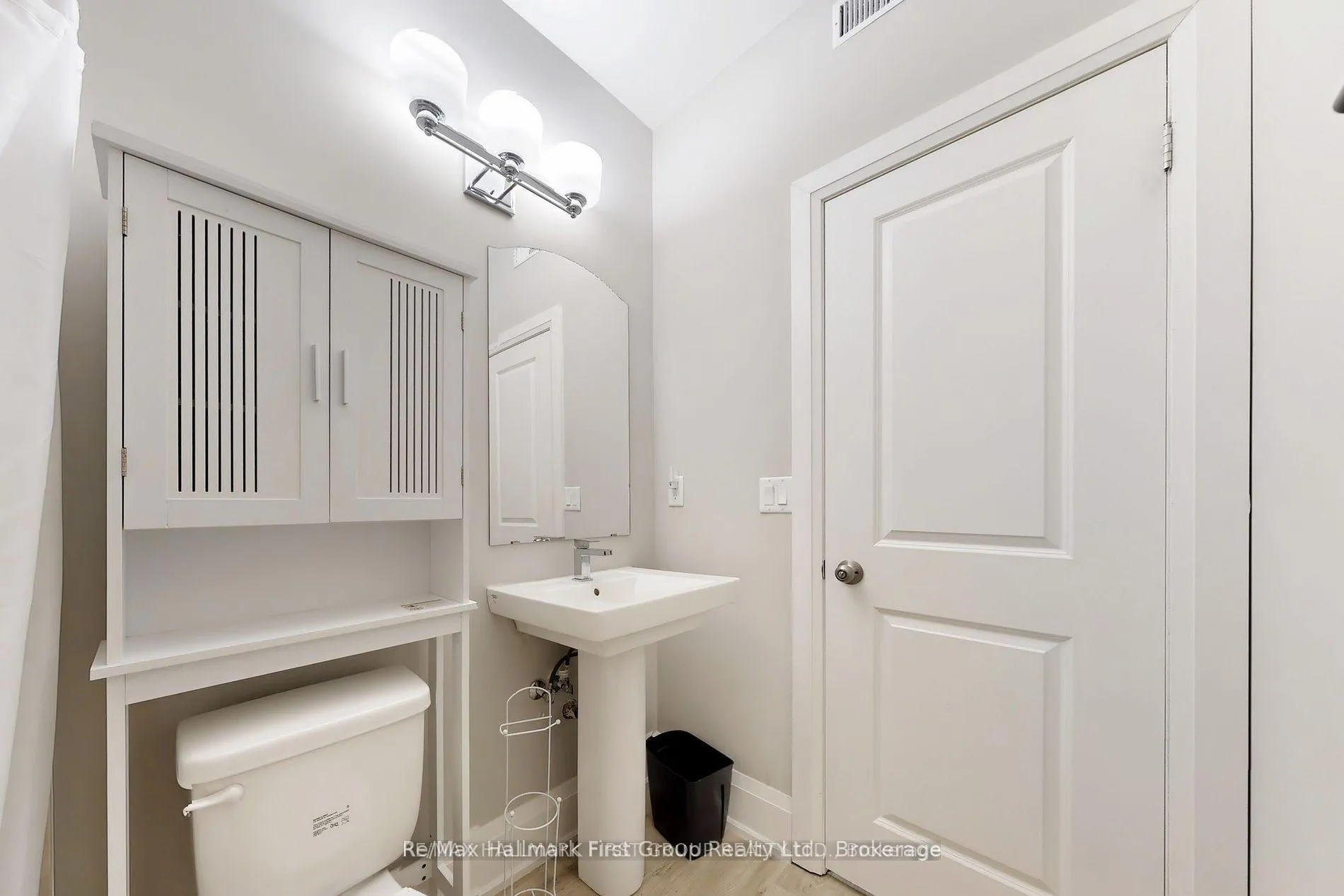 Photo 31 of 2 Helen Avenue, Toronto, Caledonia-Fairbank — HOMEH