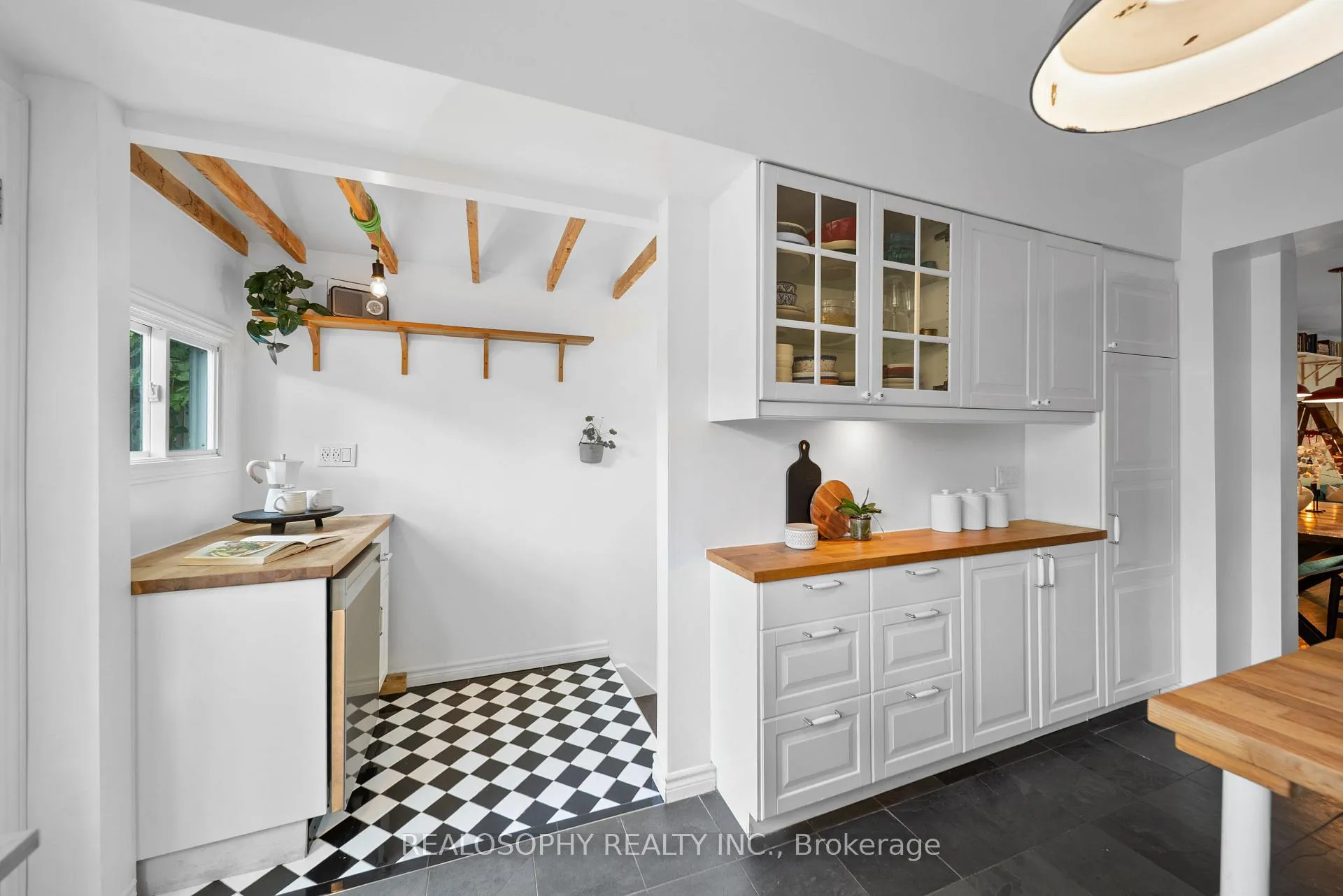 Photo 14 of 118 Ivy Avenue, Toronto, South Riverdale — HOMEH