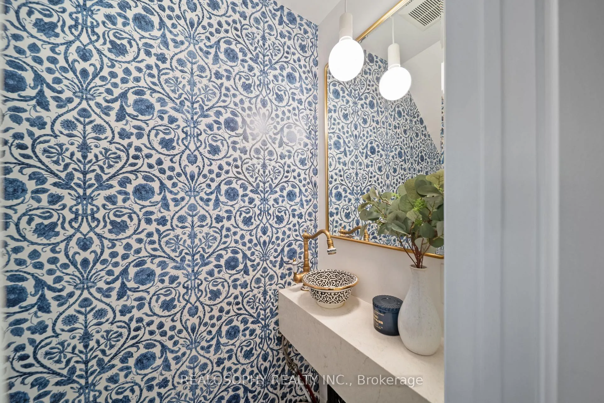 Photo 16 of 118 Ivy Avenue, Toronto, South Riverdale — HOMEH