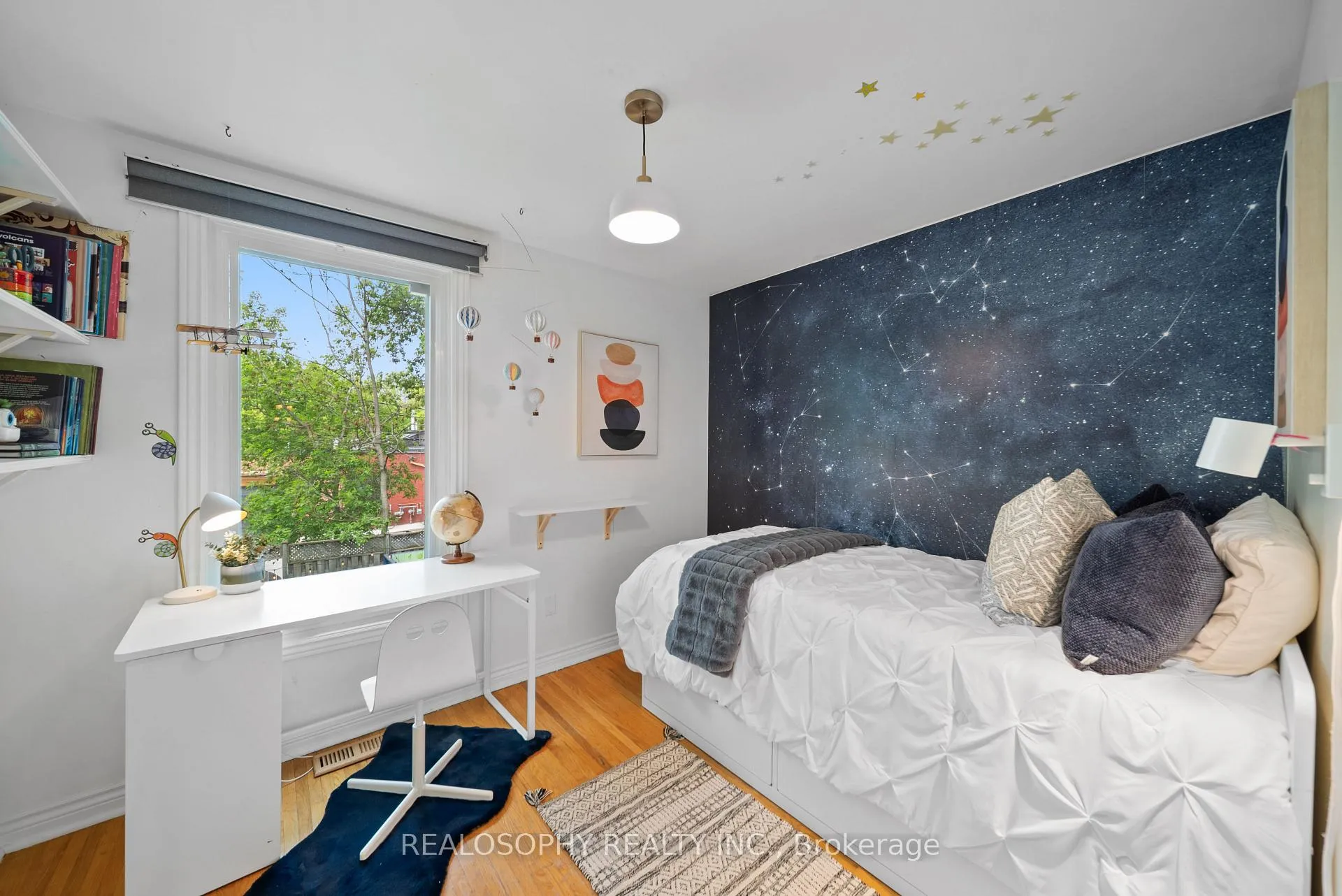 Photo 23 of 118 Ivy Avenue, Toronto, South Riverdale — HOMEH