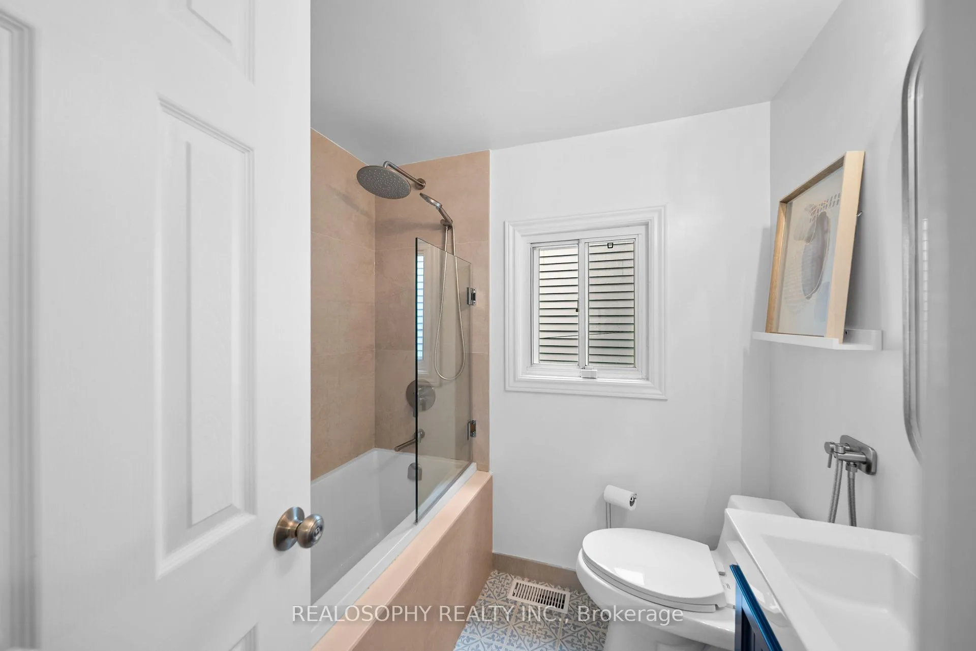Photo 25 of 118 Ivy Avenue, Toronto, South Riverdale — HOMEH